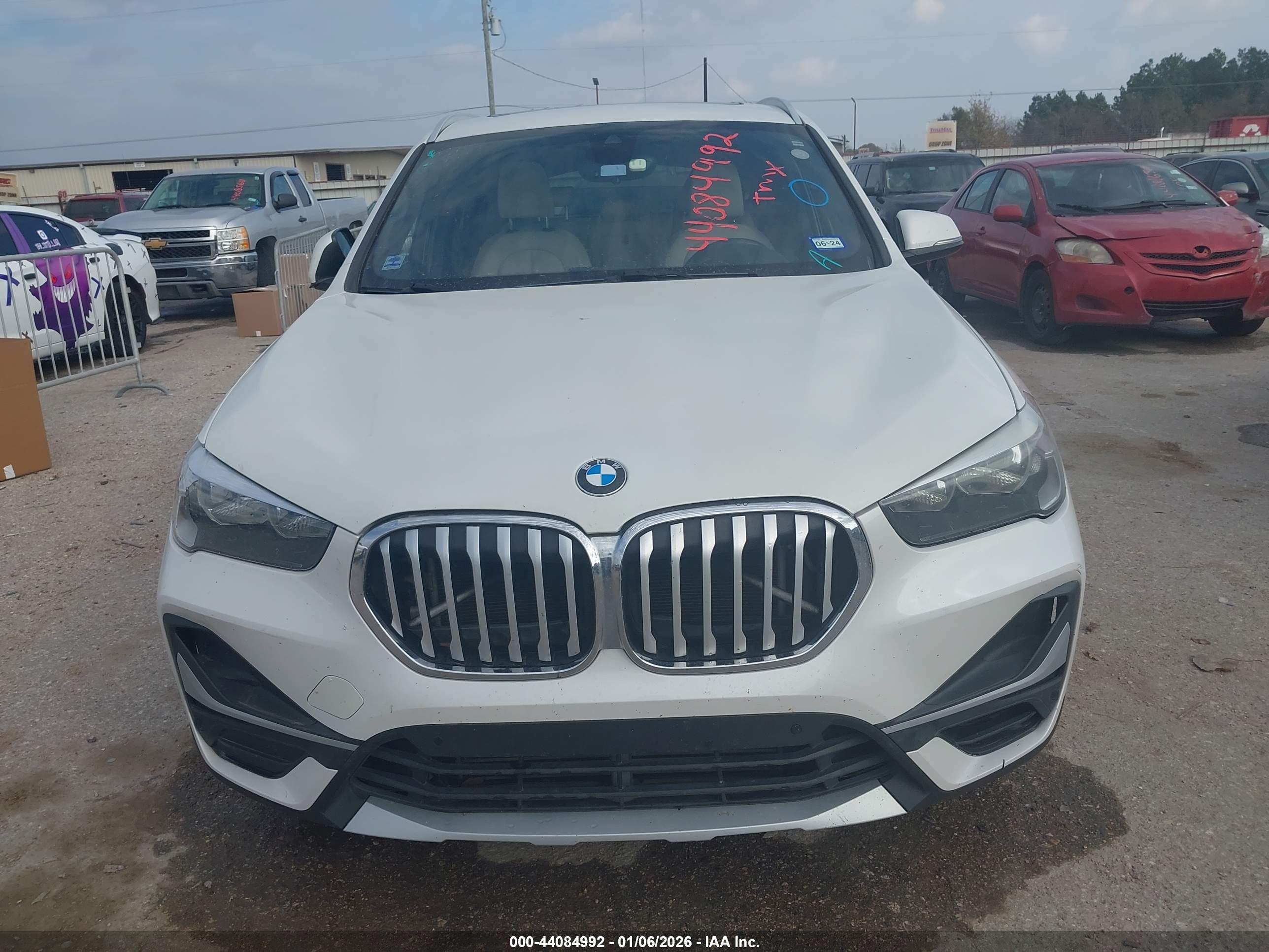 BMW X1 image 6