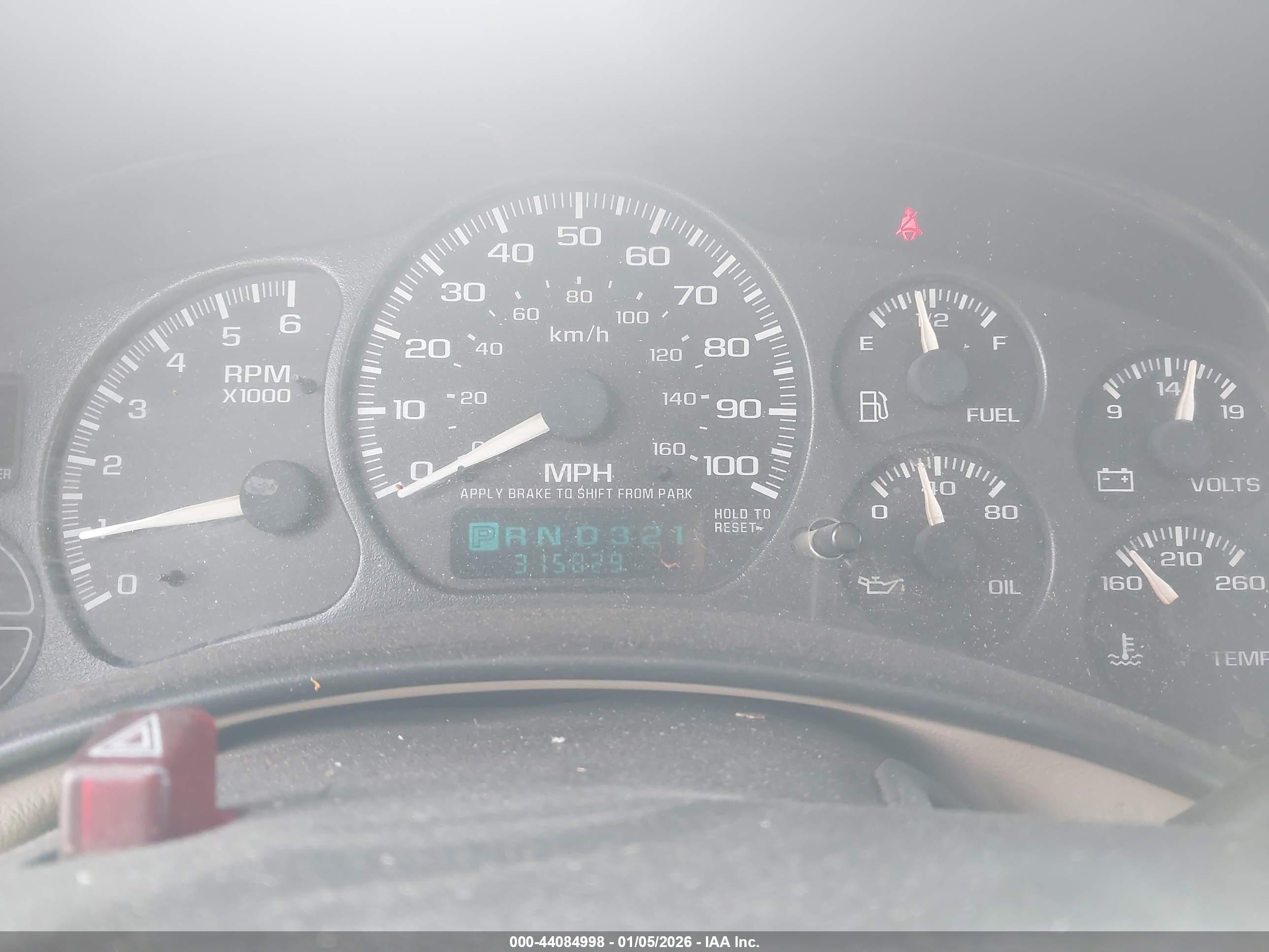 CHEVROLET TAHOE image 7