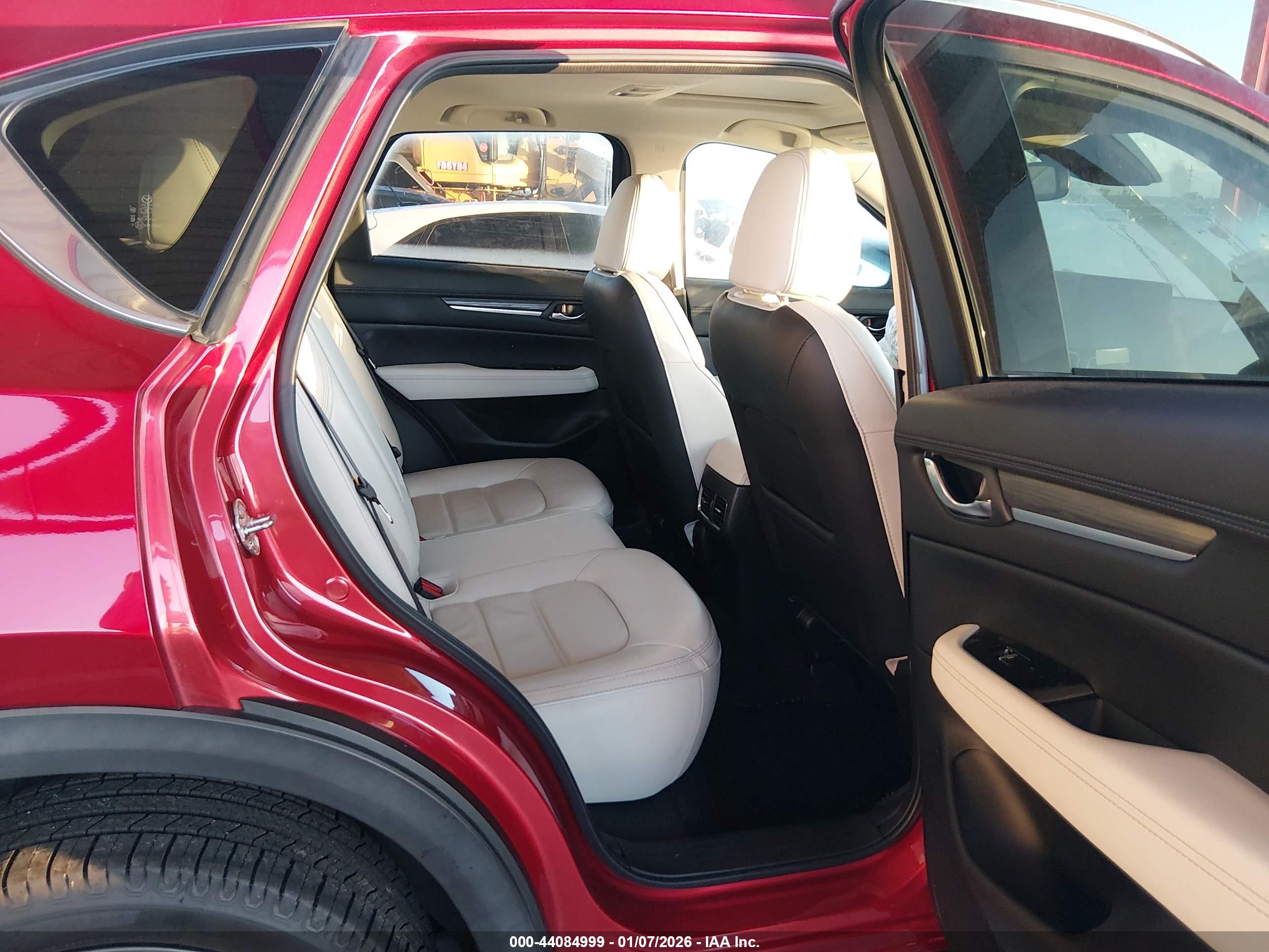 MAZDA CX-5 image 8