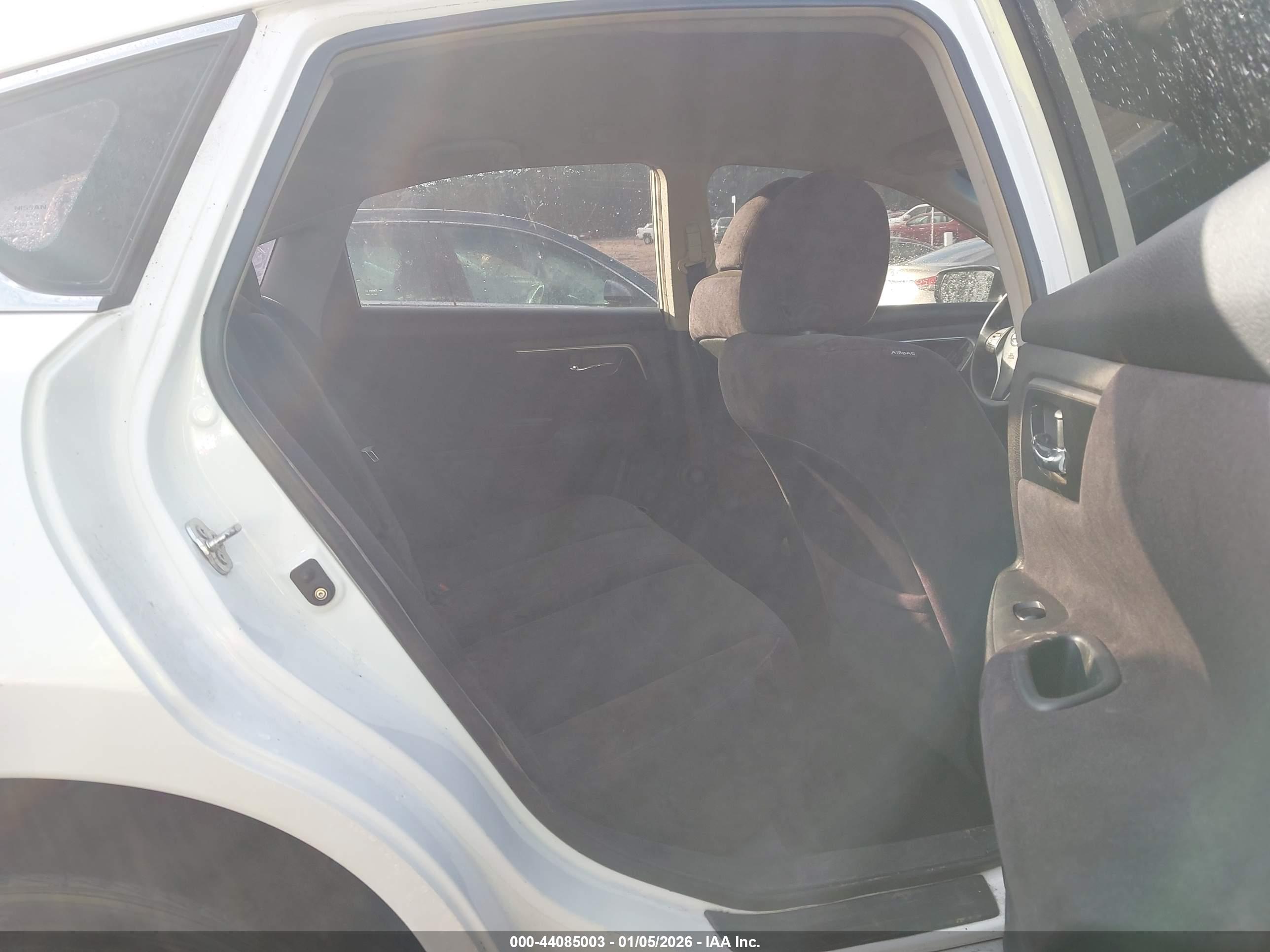 NISSAN ALTIMA image 8
