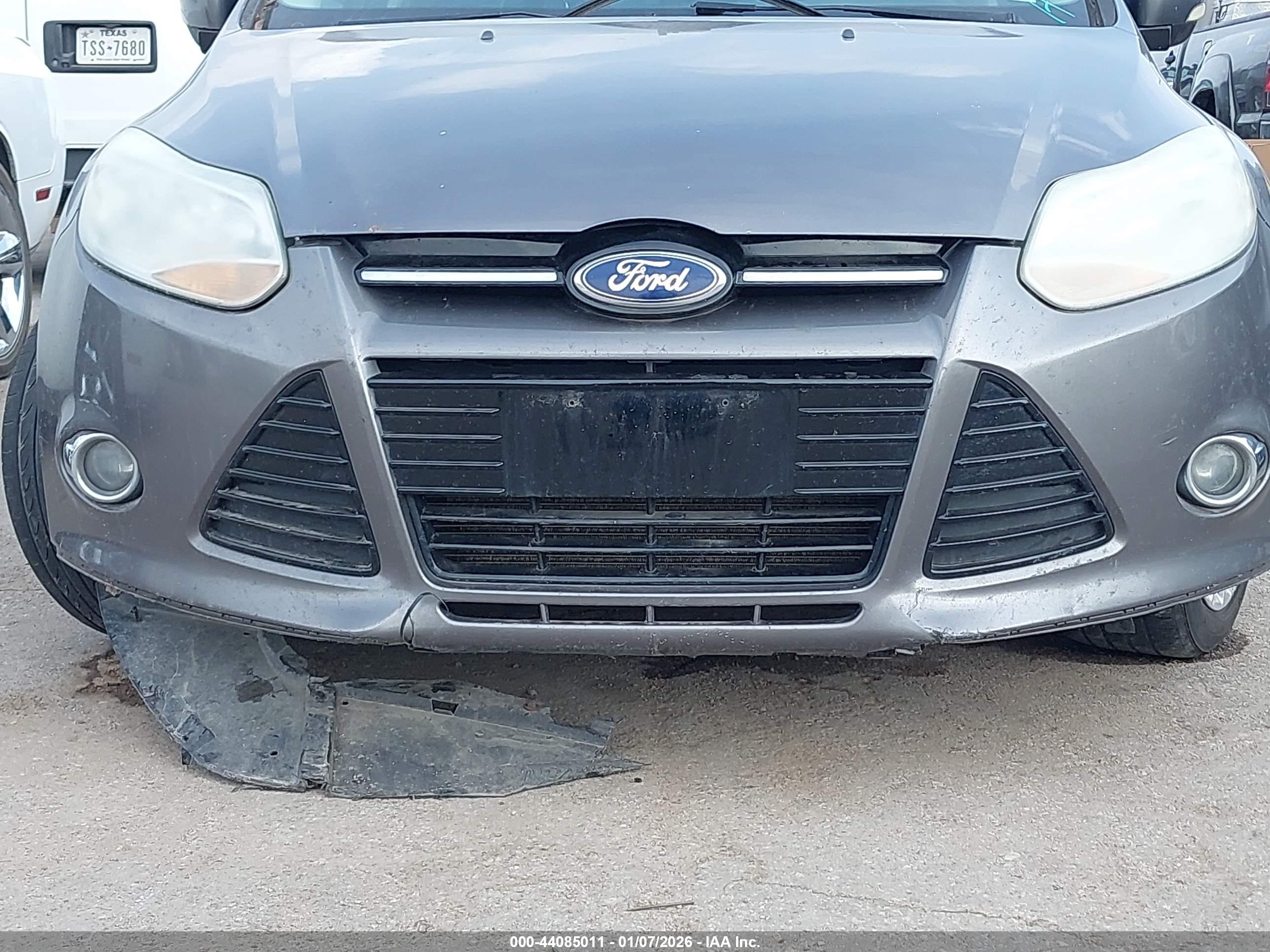 FORD FOCUS image 6