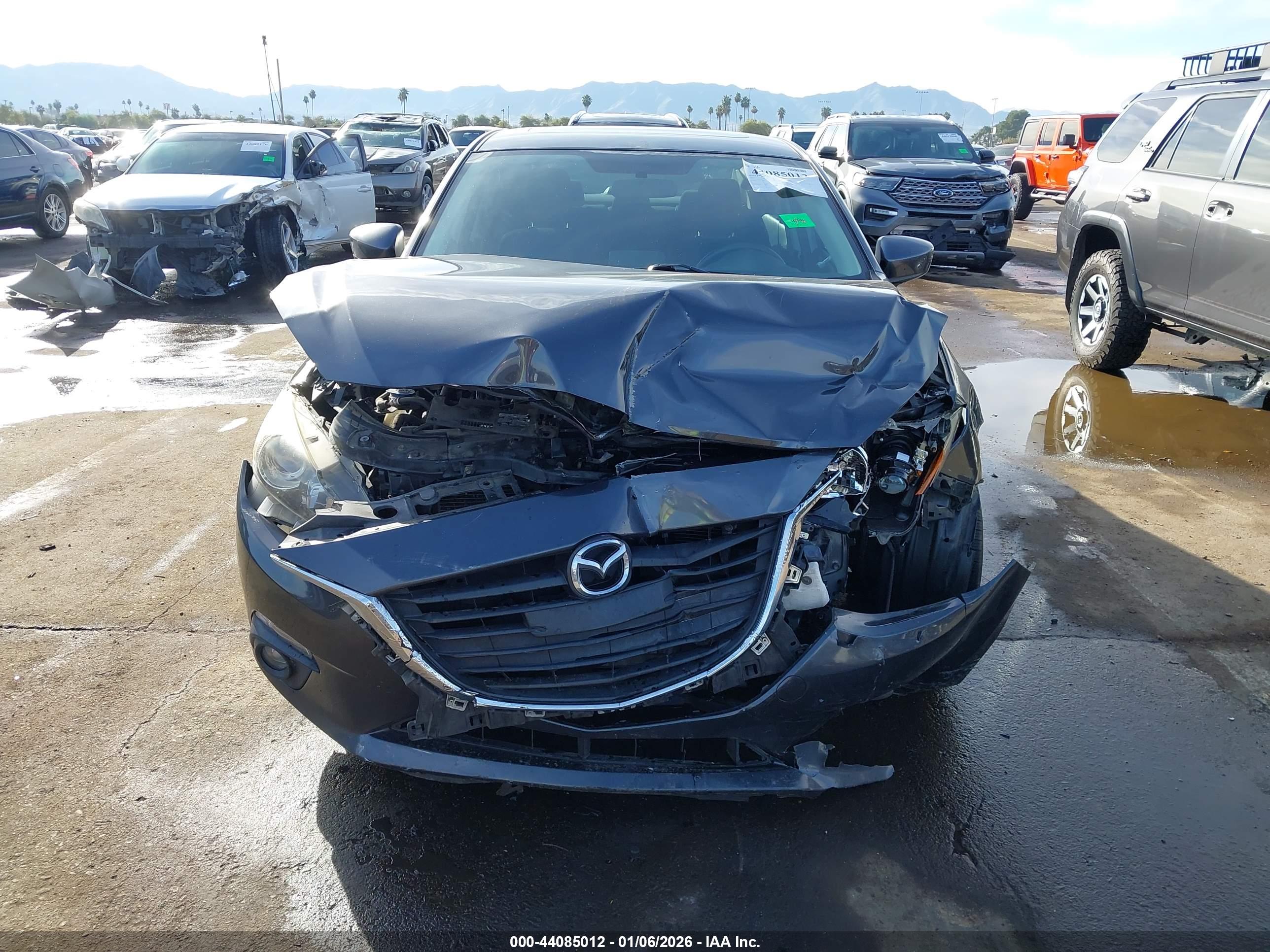 MAZDA MAZDA3 image 6