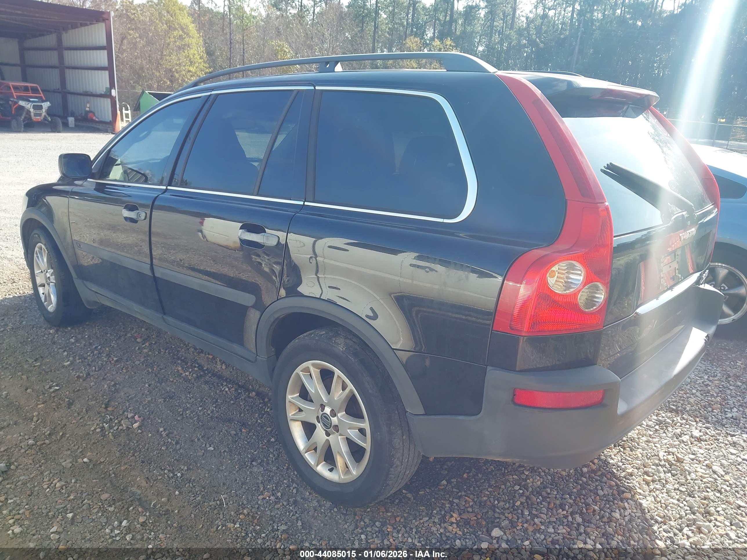 VOLVO XC90 image 3