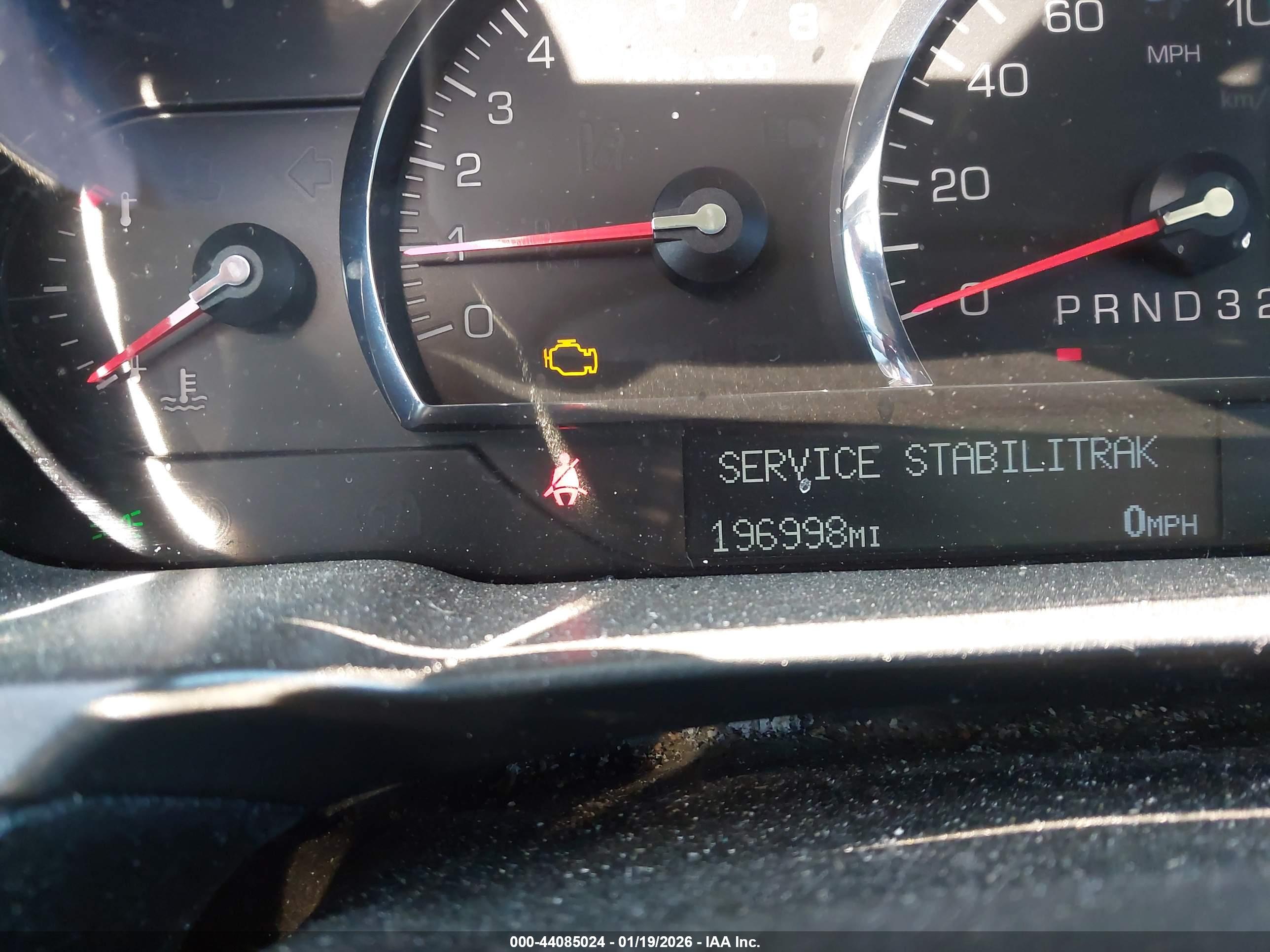 CADILLAC DTS image 7