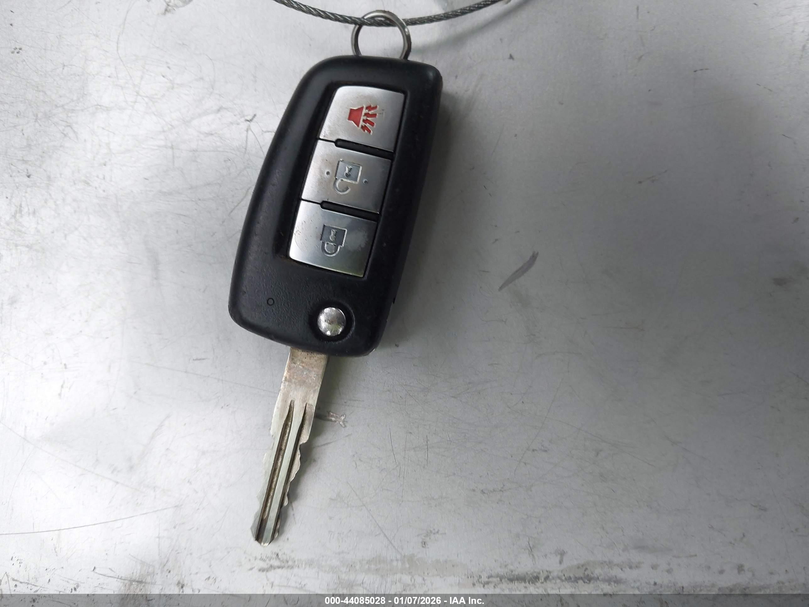 NISSAN ROGUE image 11
