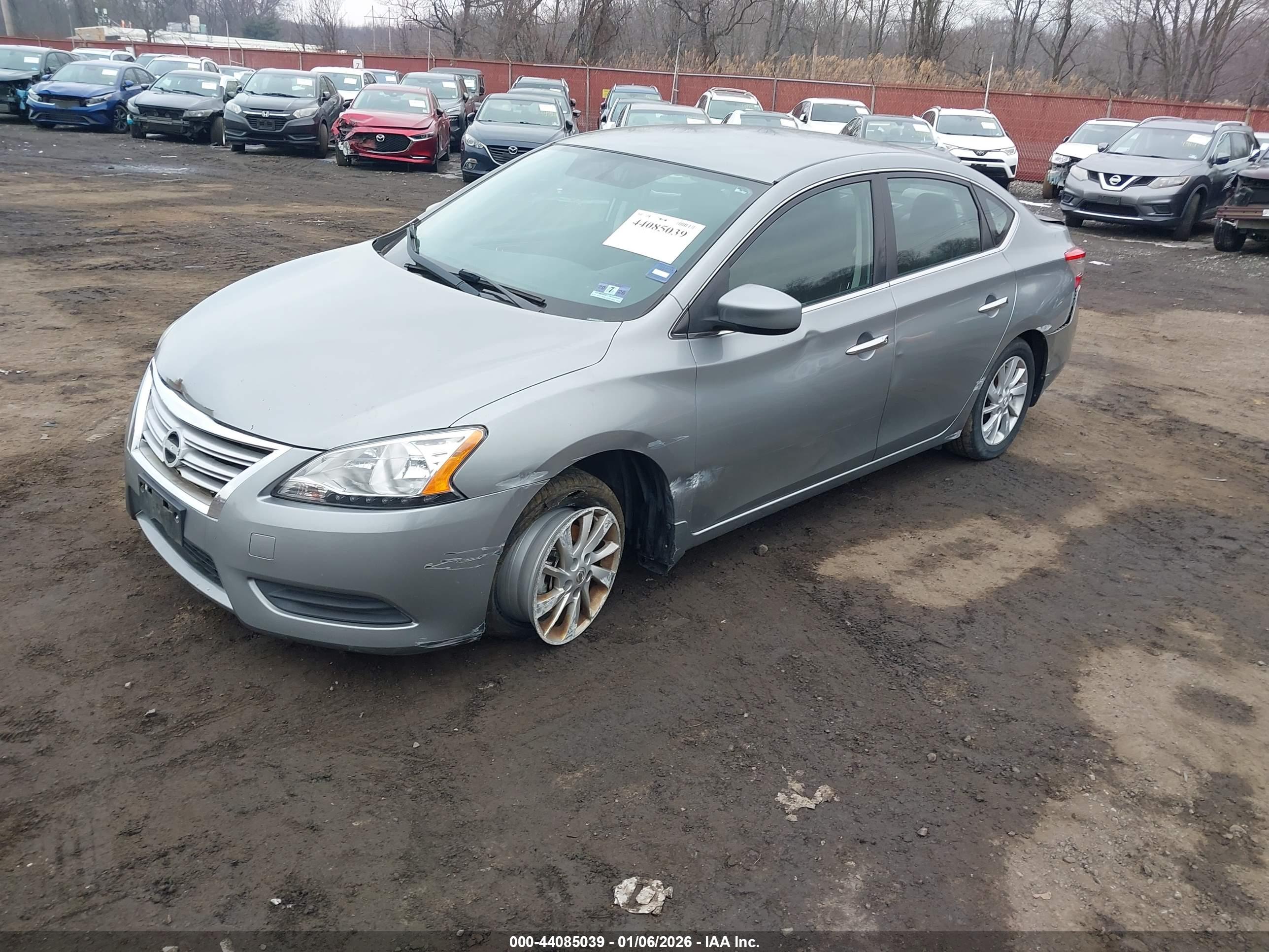NISSAN SENTRA image 2