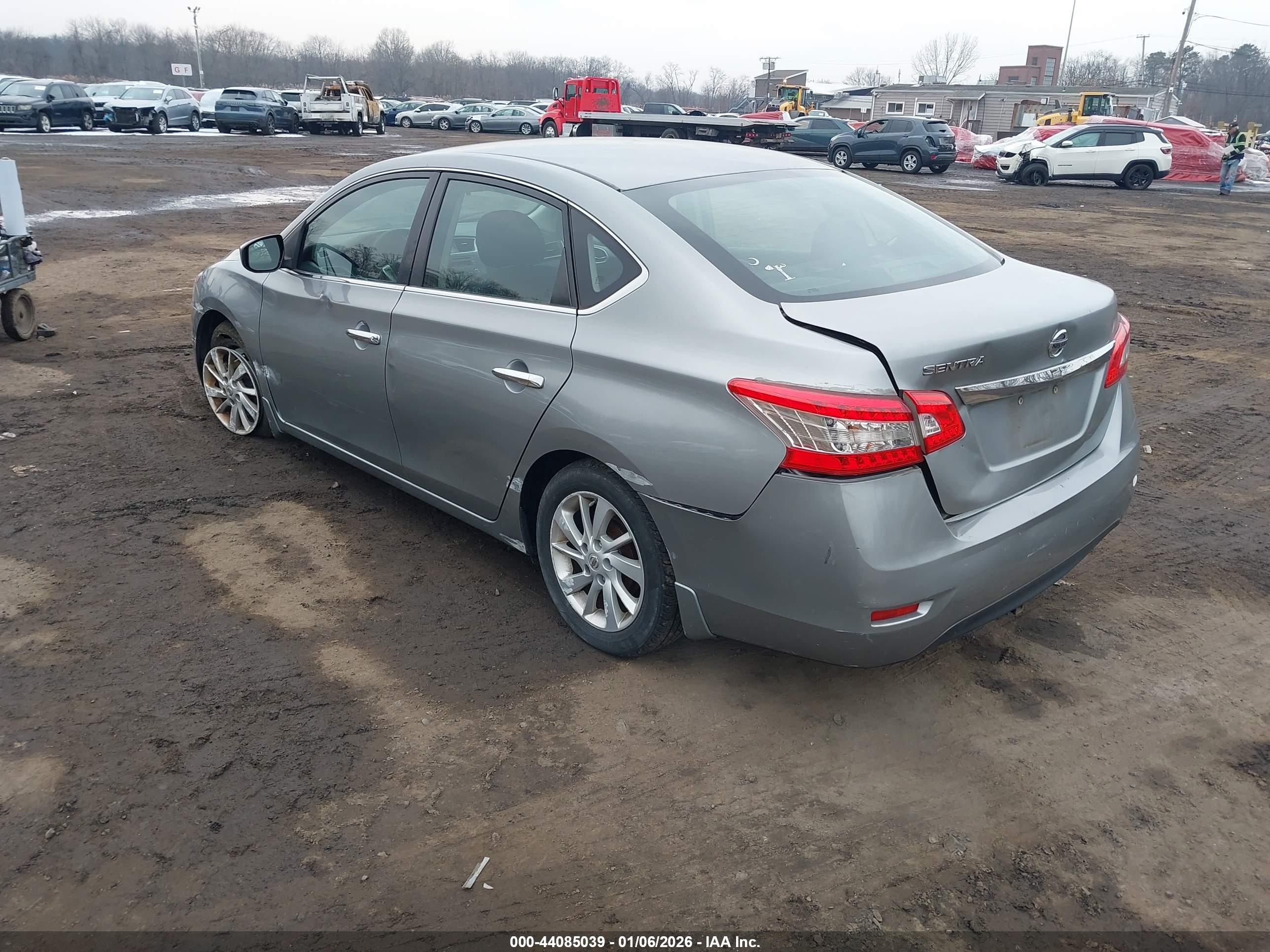 NISSAN SENTRA image 3