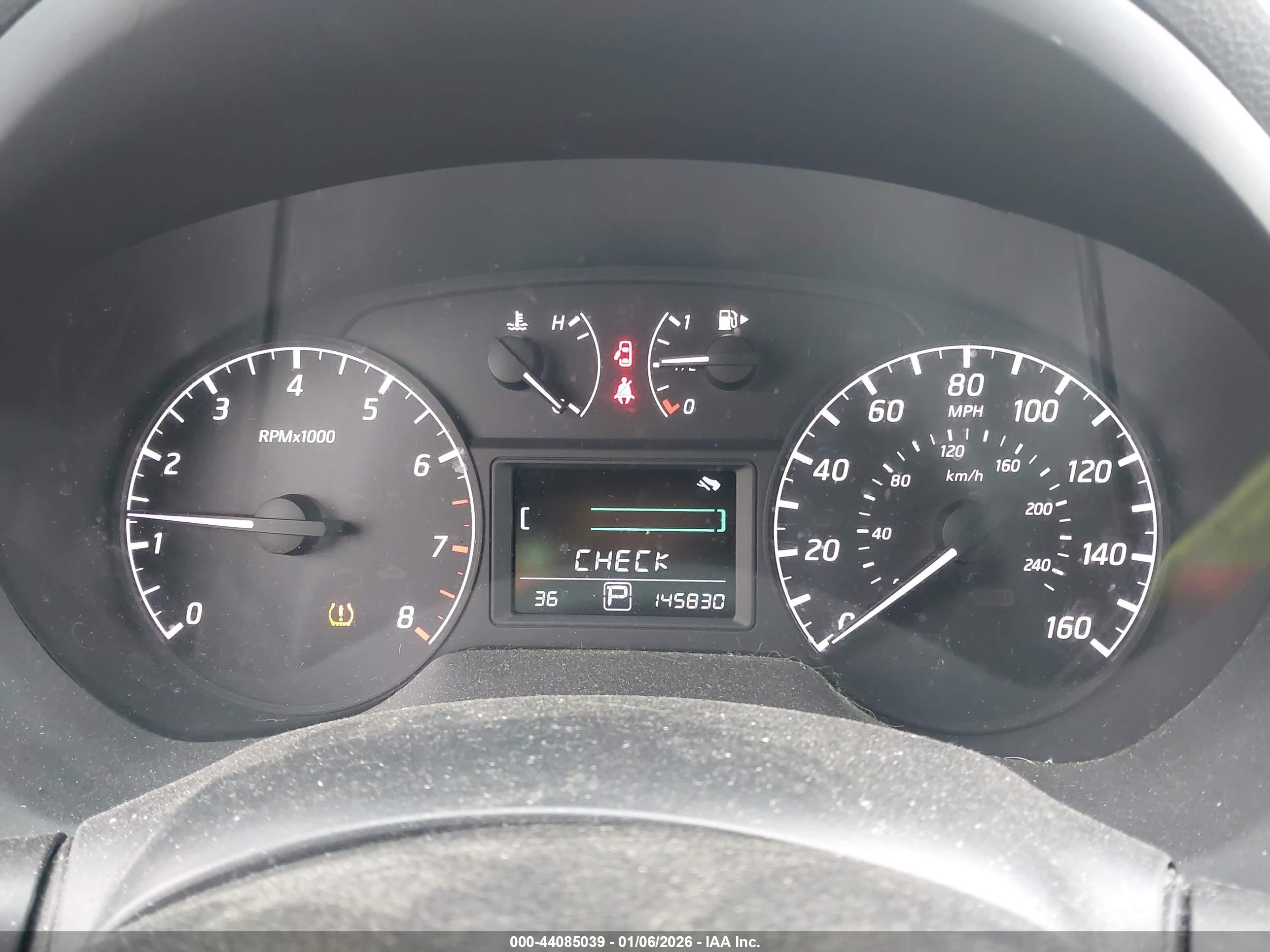 NISSAN SENTRA image 7