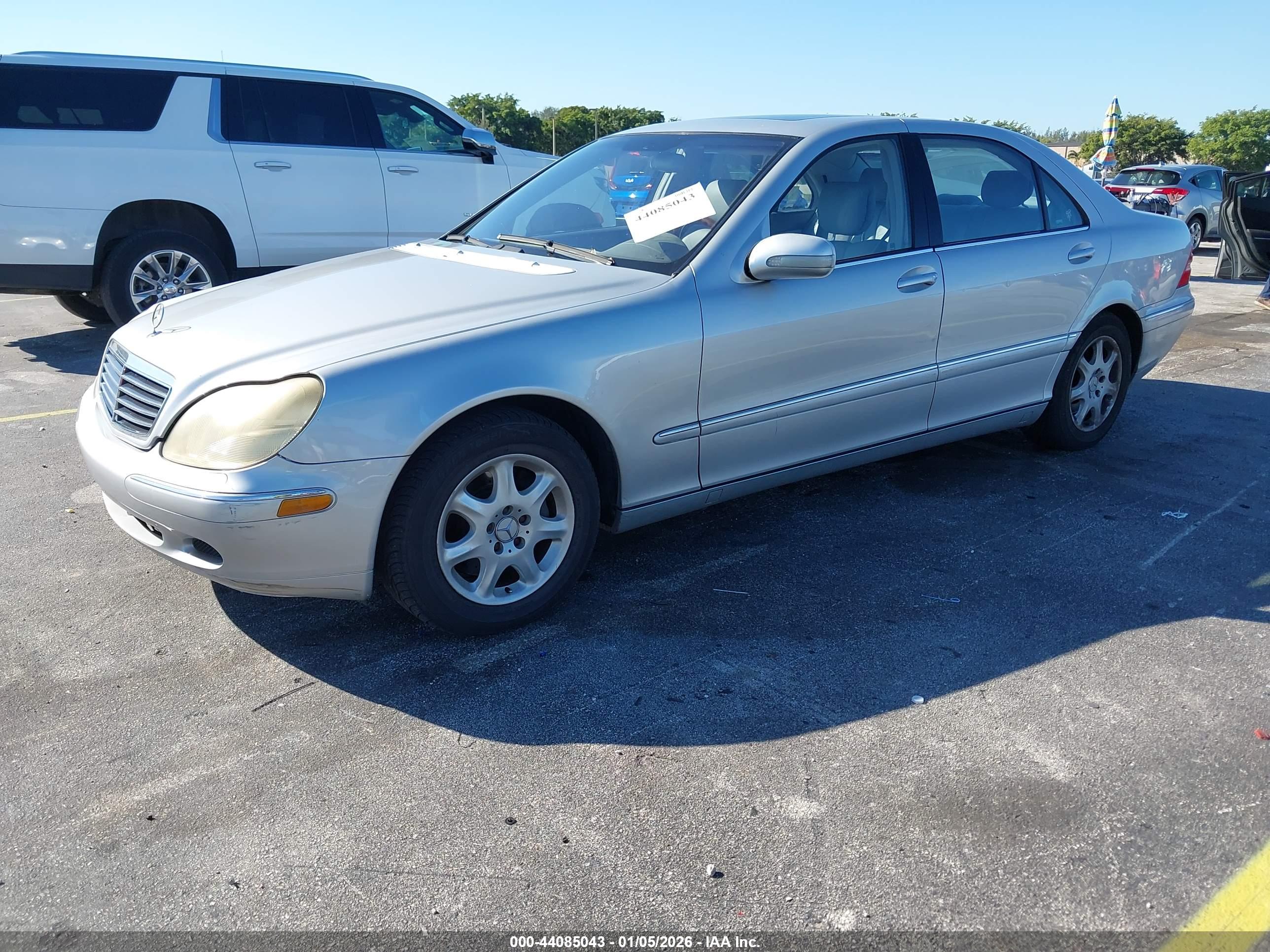 MERCEDES-BENZ S image 2