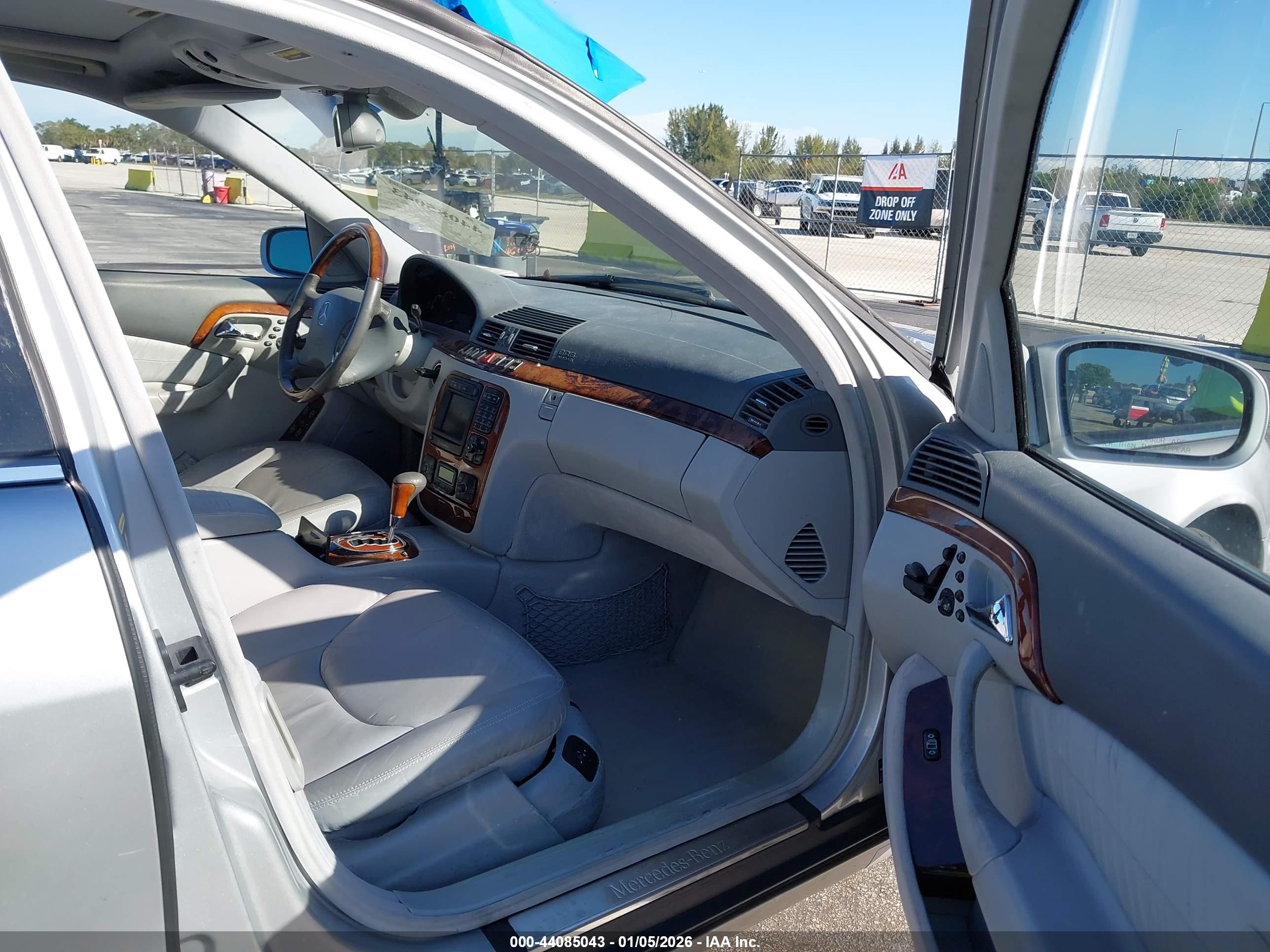 MERCEDES-BENZ S image 5