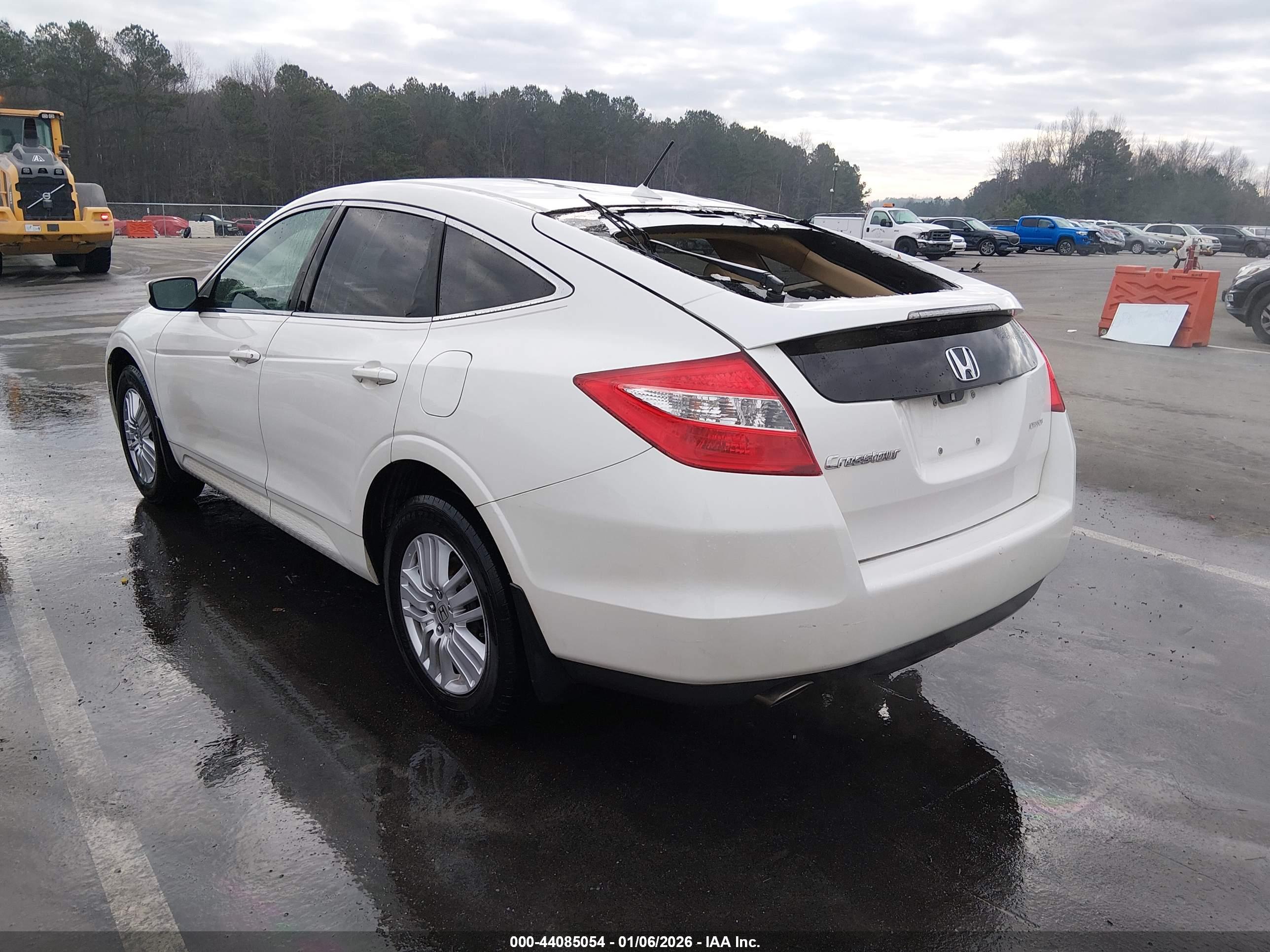 HONDA CROSSTOUR image 3