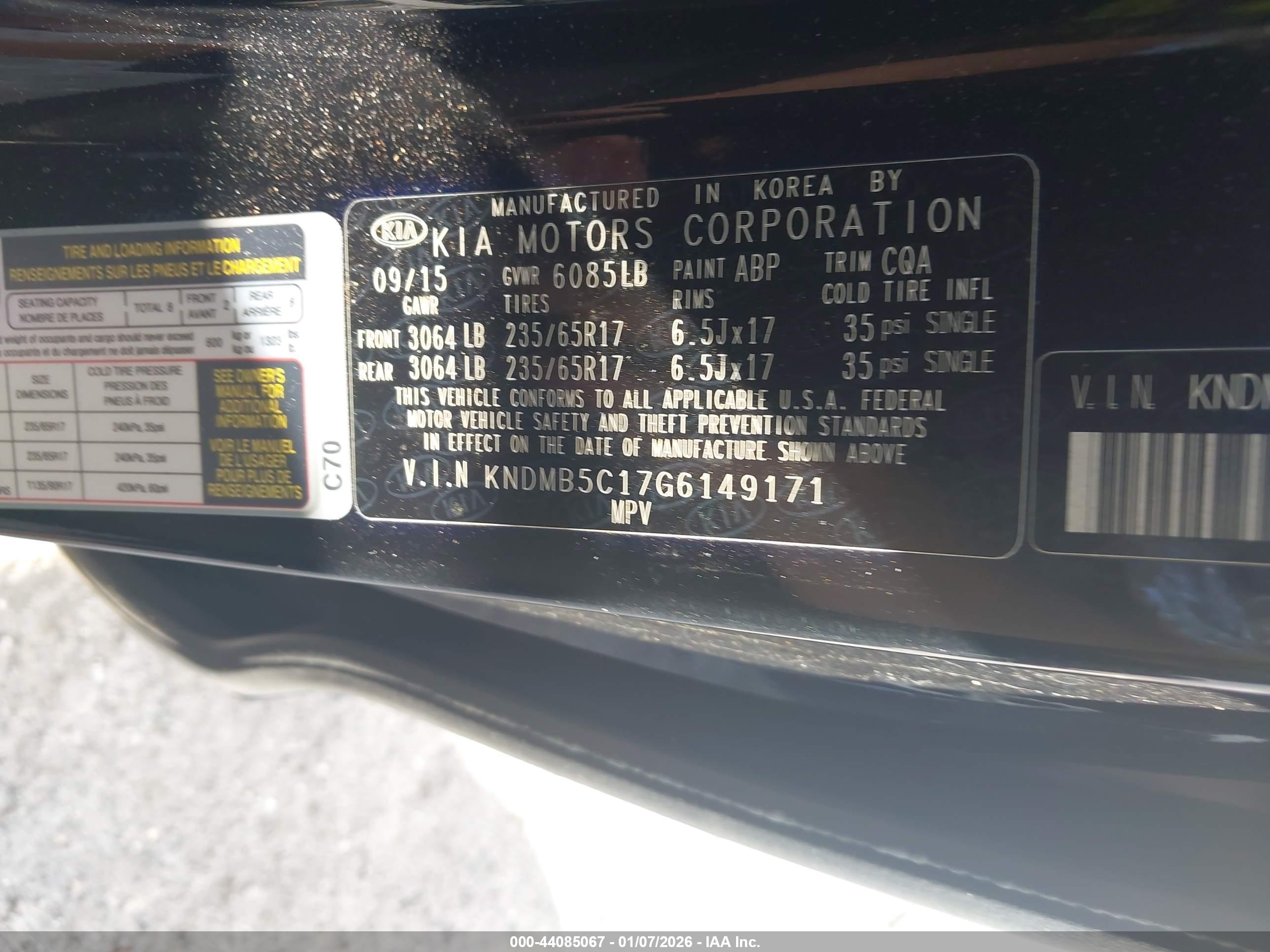 KIA SEDONA image 9