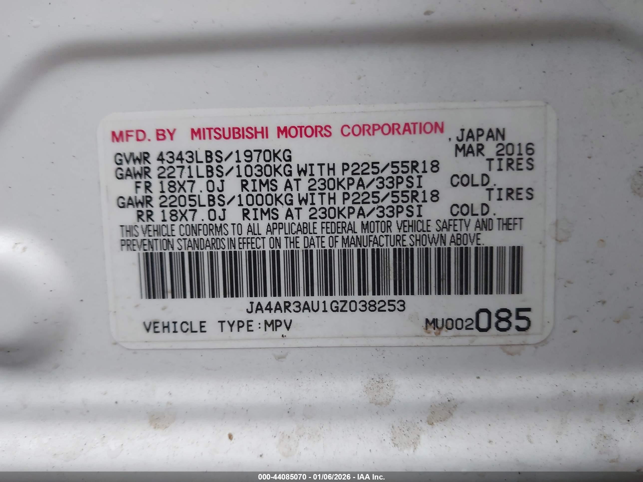 MITSUBISHI OUTLANDER image 9