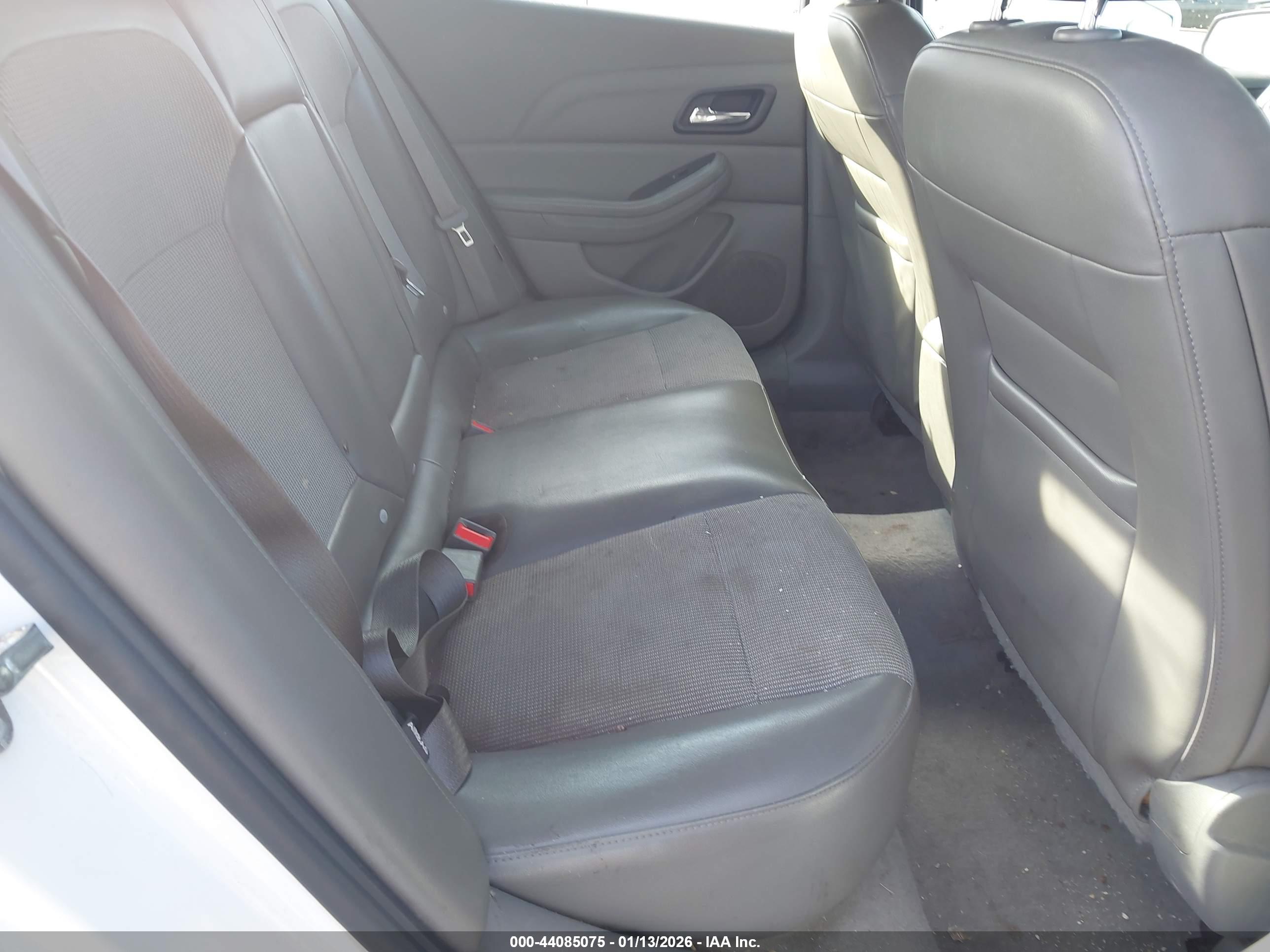 CHEVROLET MALIBU image 8