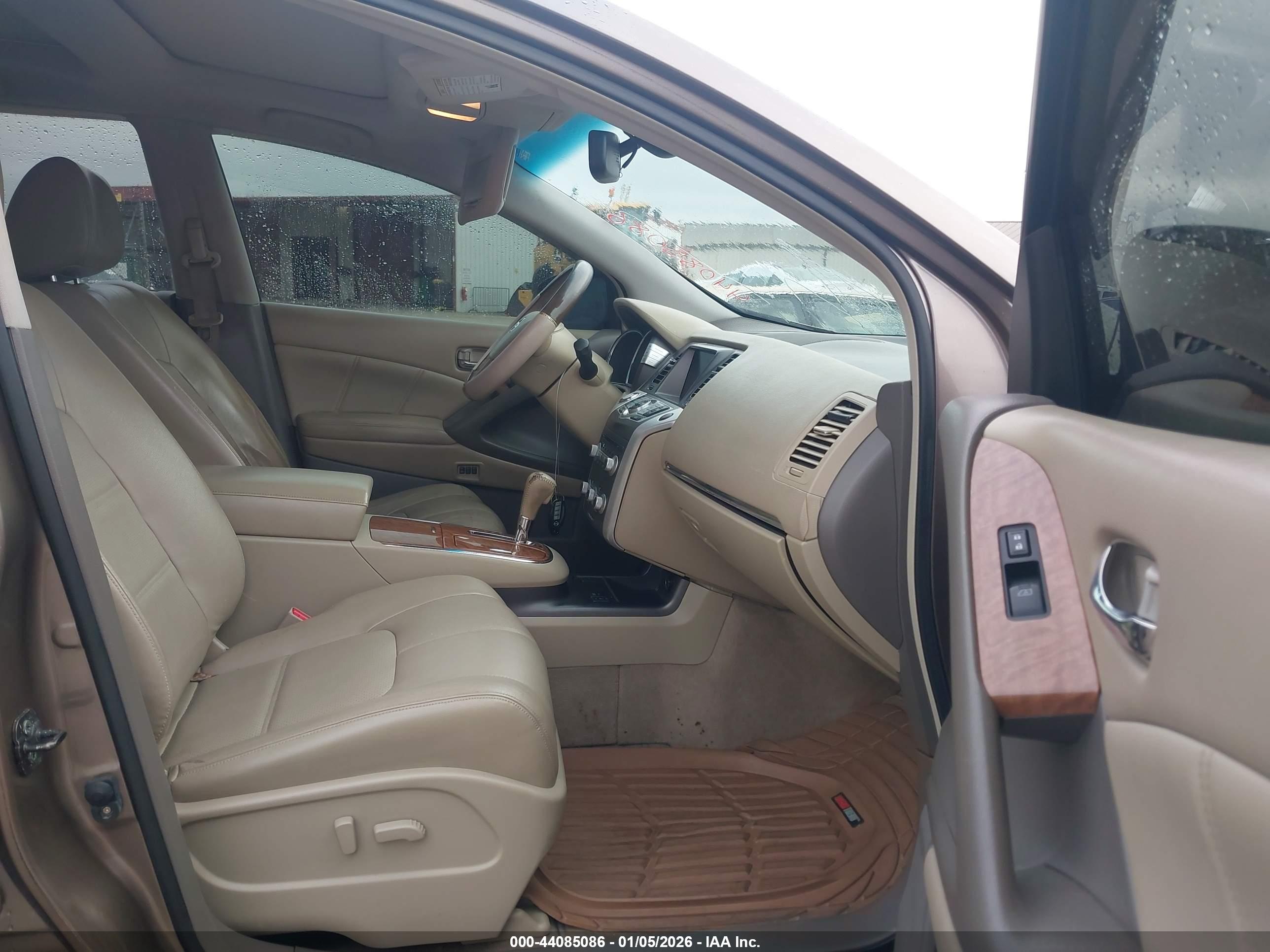 NISSAN MURANO image 5