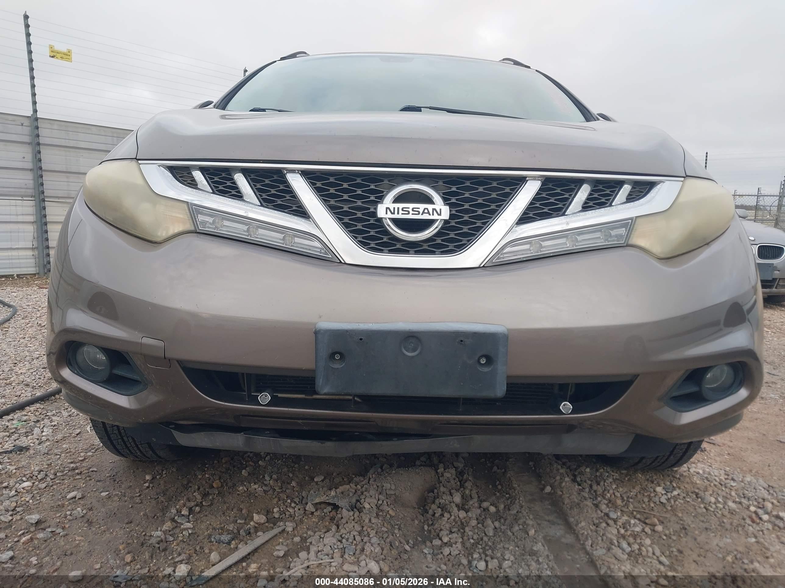 NISSAN MURANO image 6