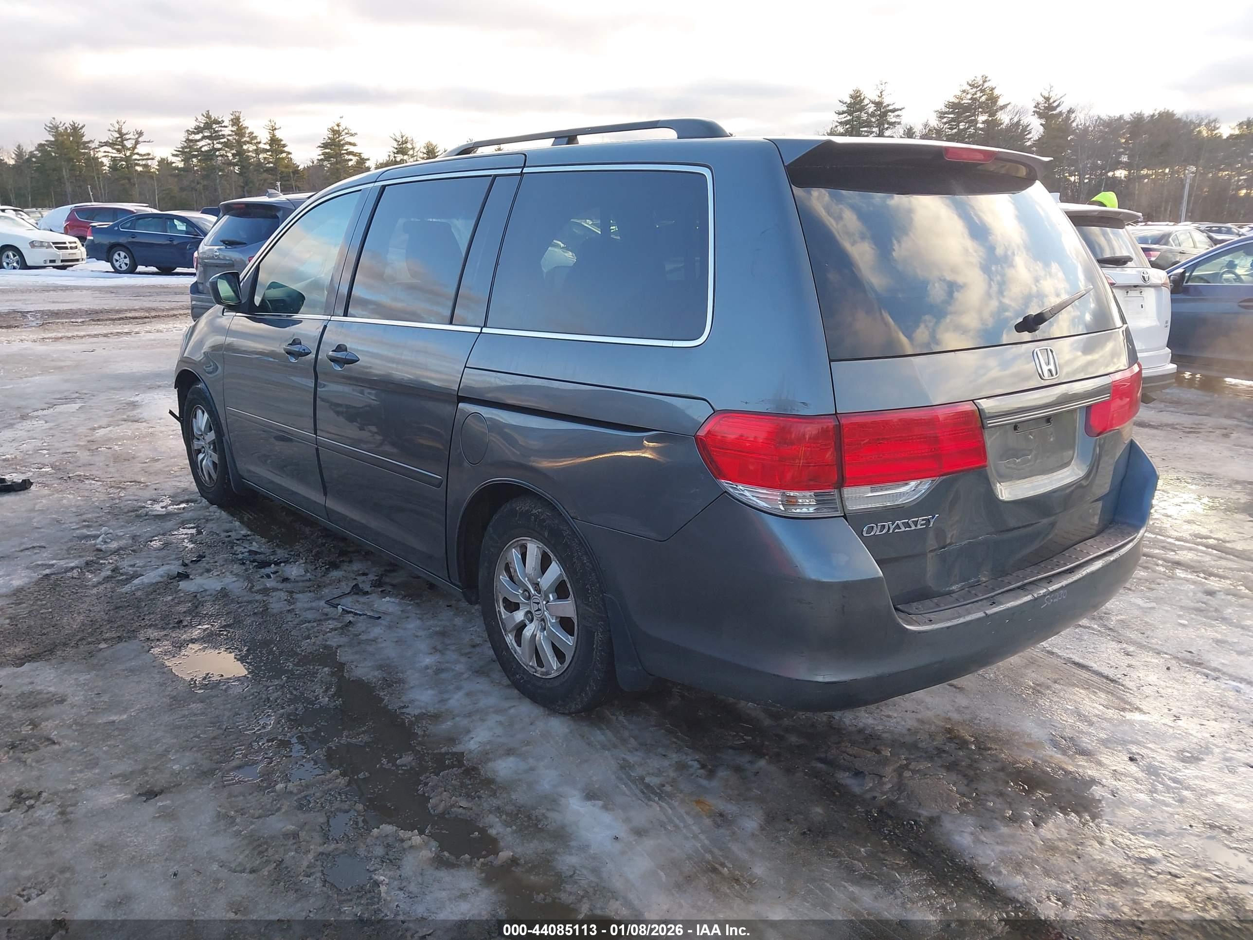 HONDA ODYSSEY image 3