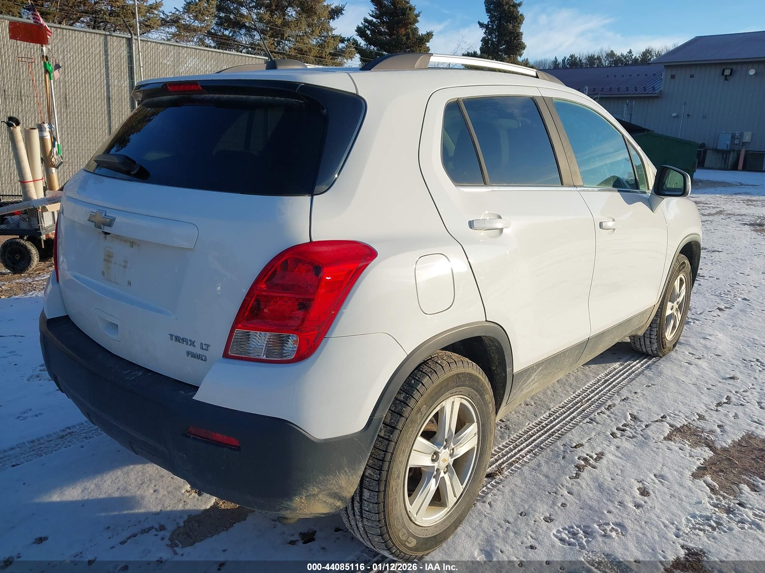 CHEVROLET TRAX image 4