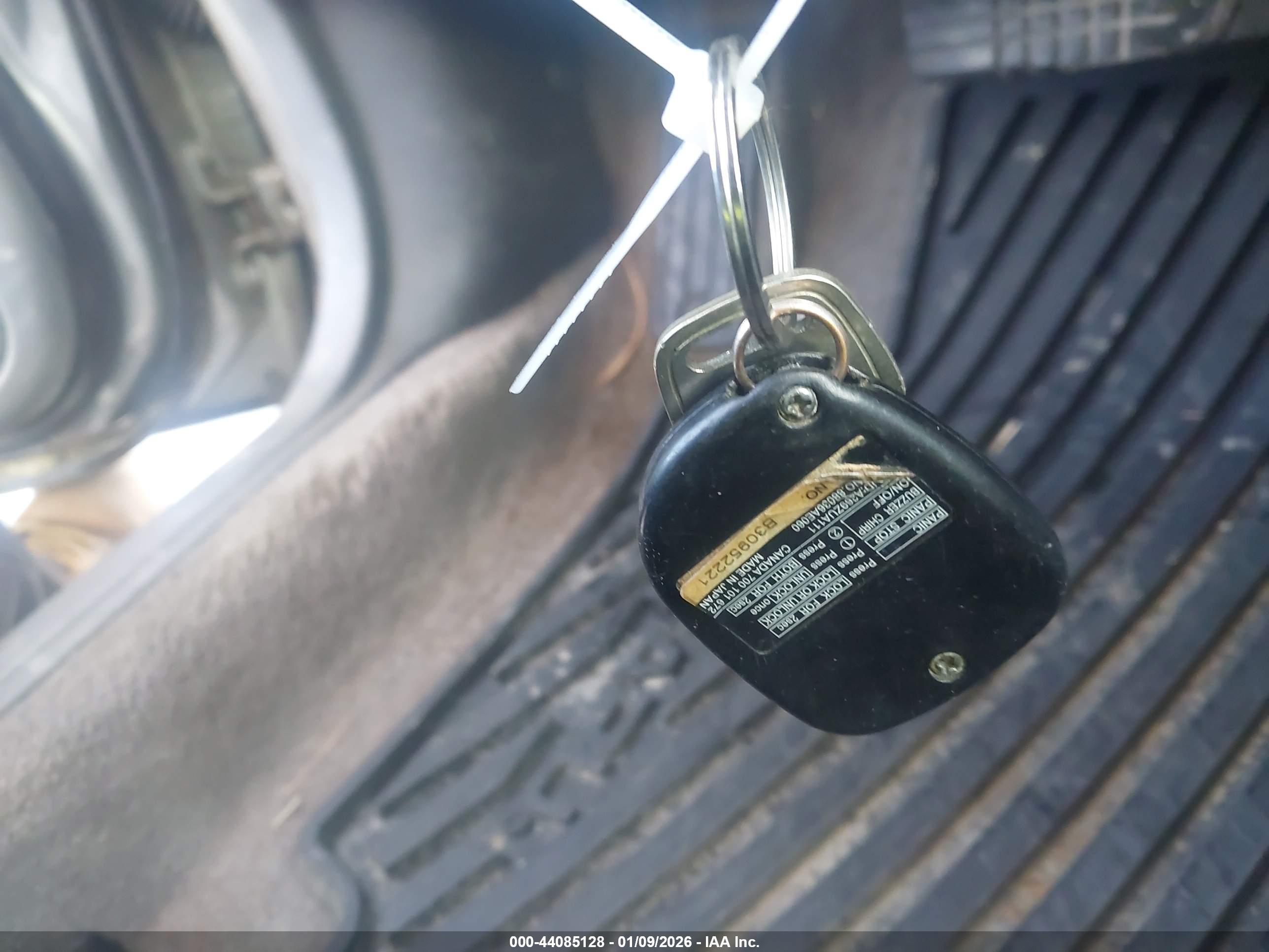 SUBARU OUTBACK image 11