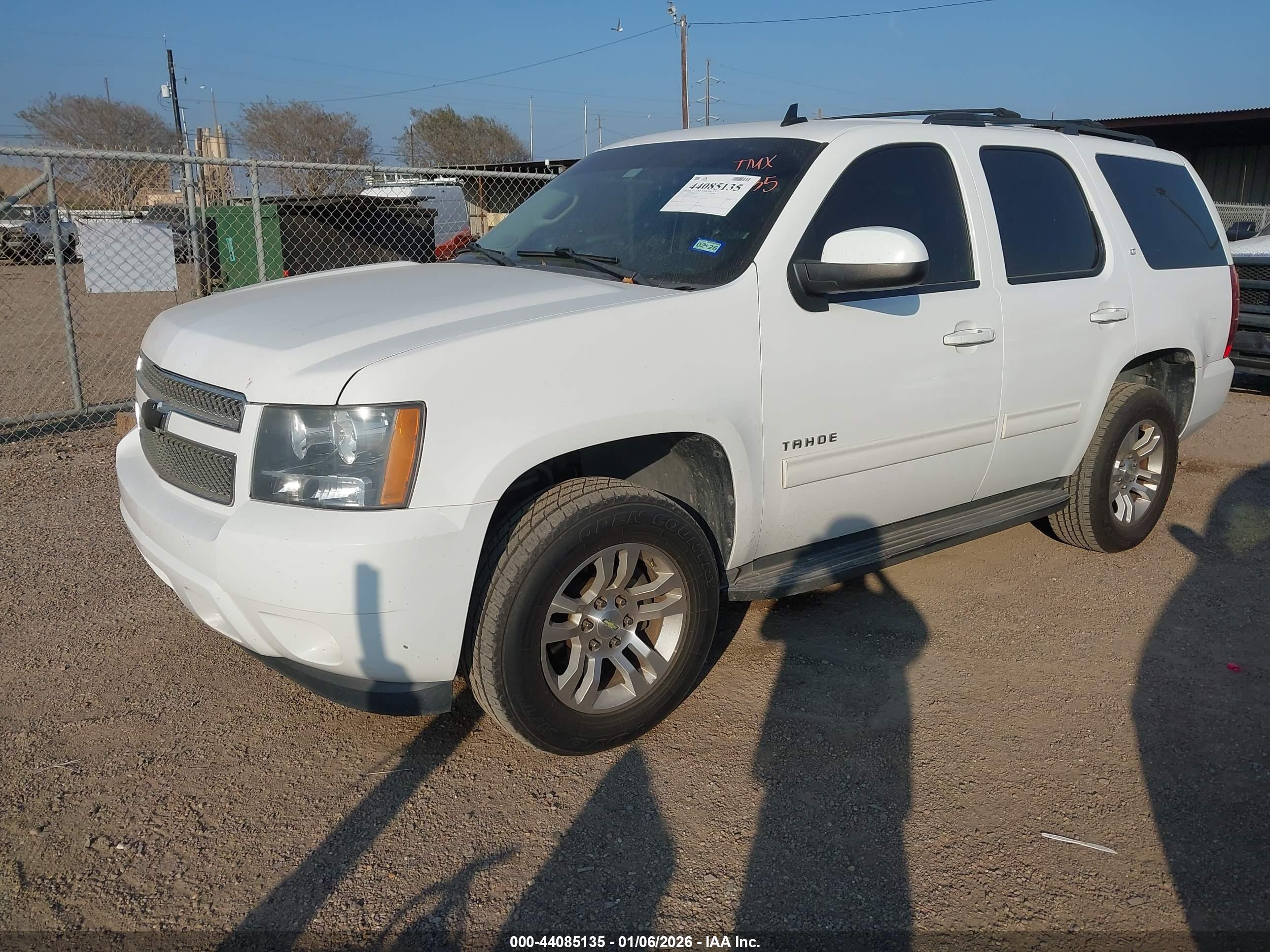 CHEVROLET TAHOE image 2