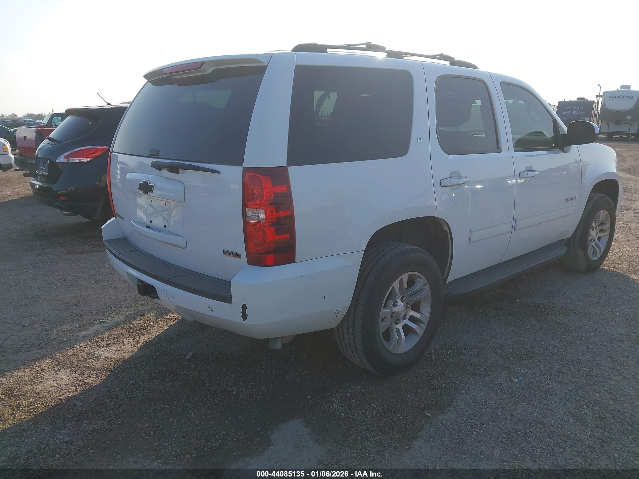CHEVROLET TAHOE image 4