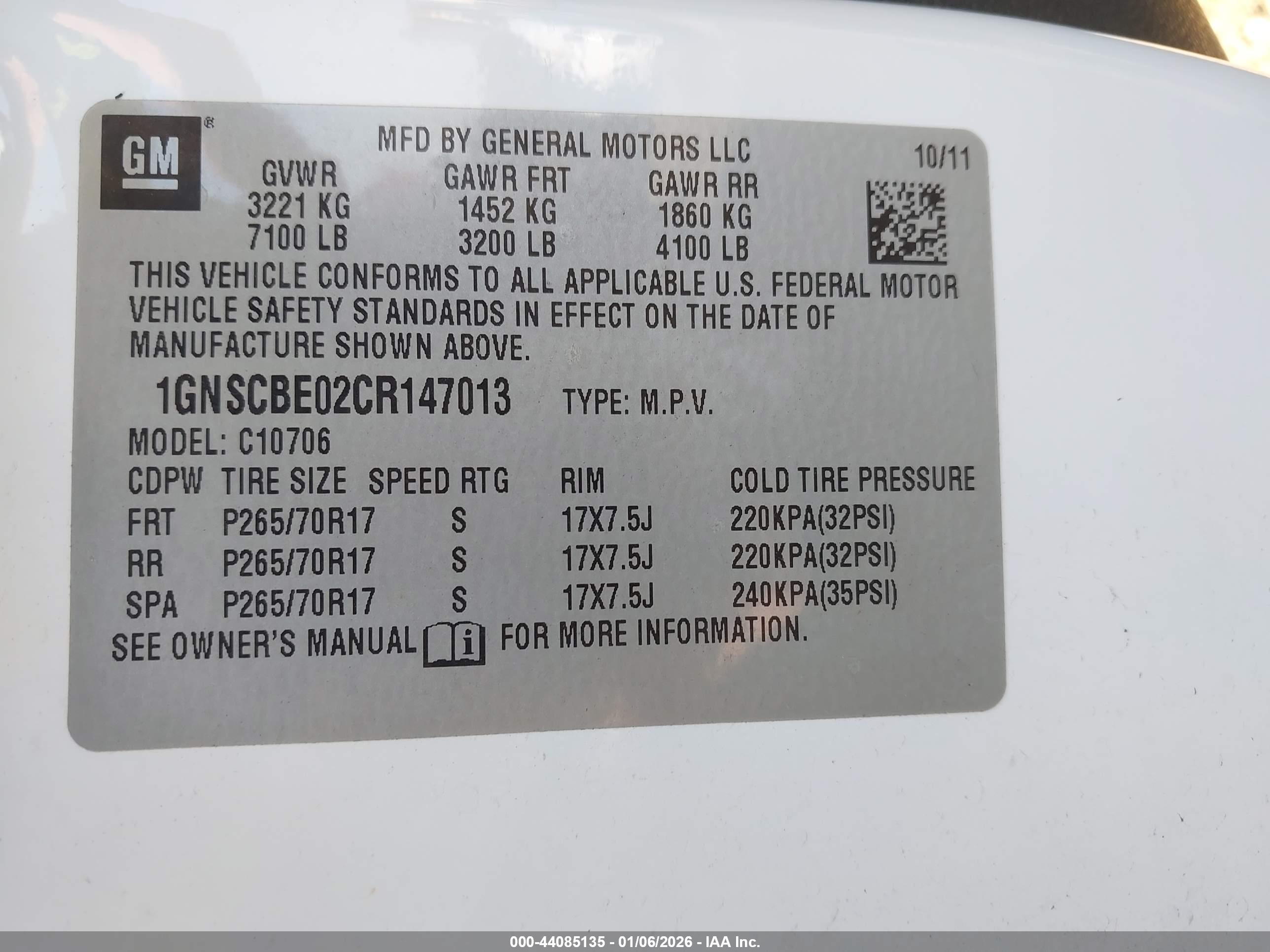 CHEVROLET TAHOE image 9