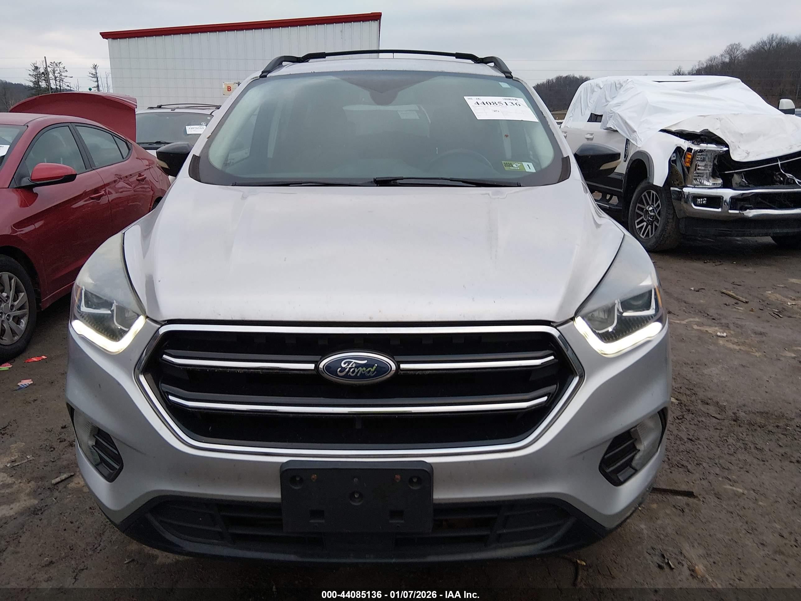 FORD ESCAPE image 6
