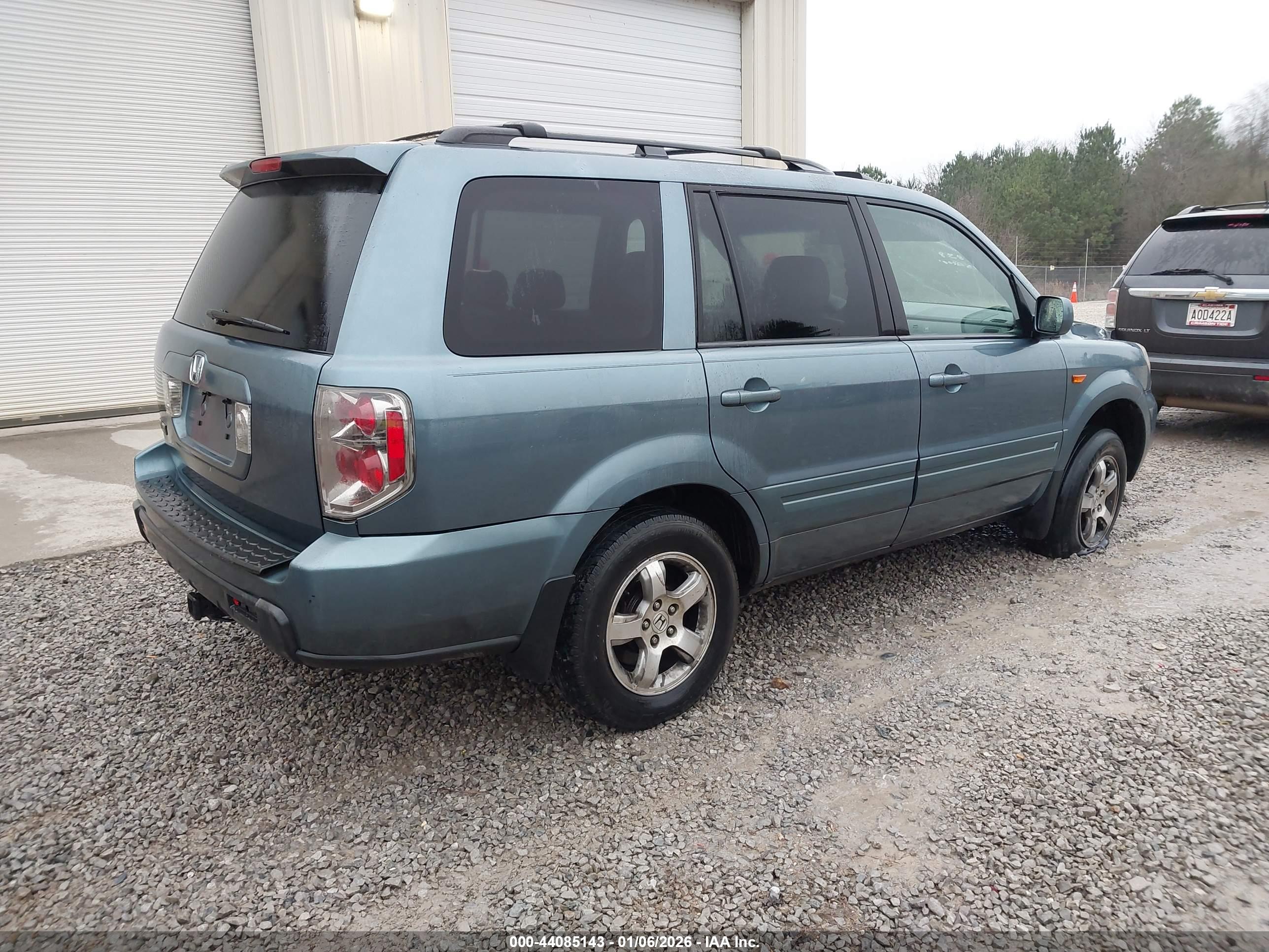 HONDA PILOT image 4