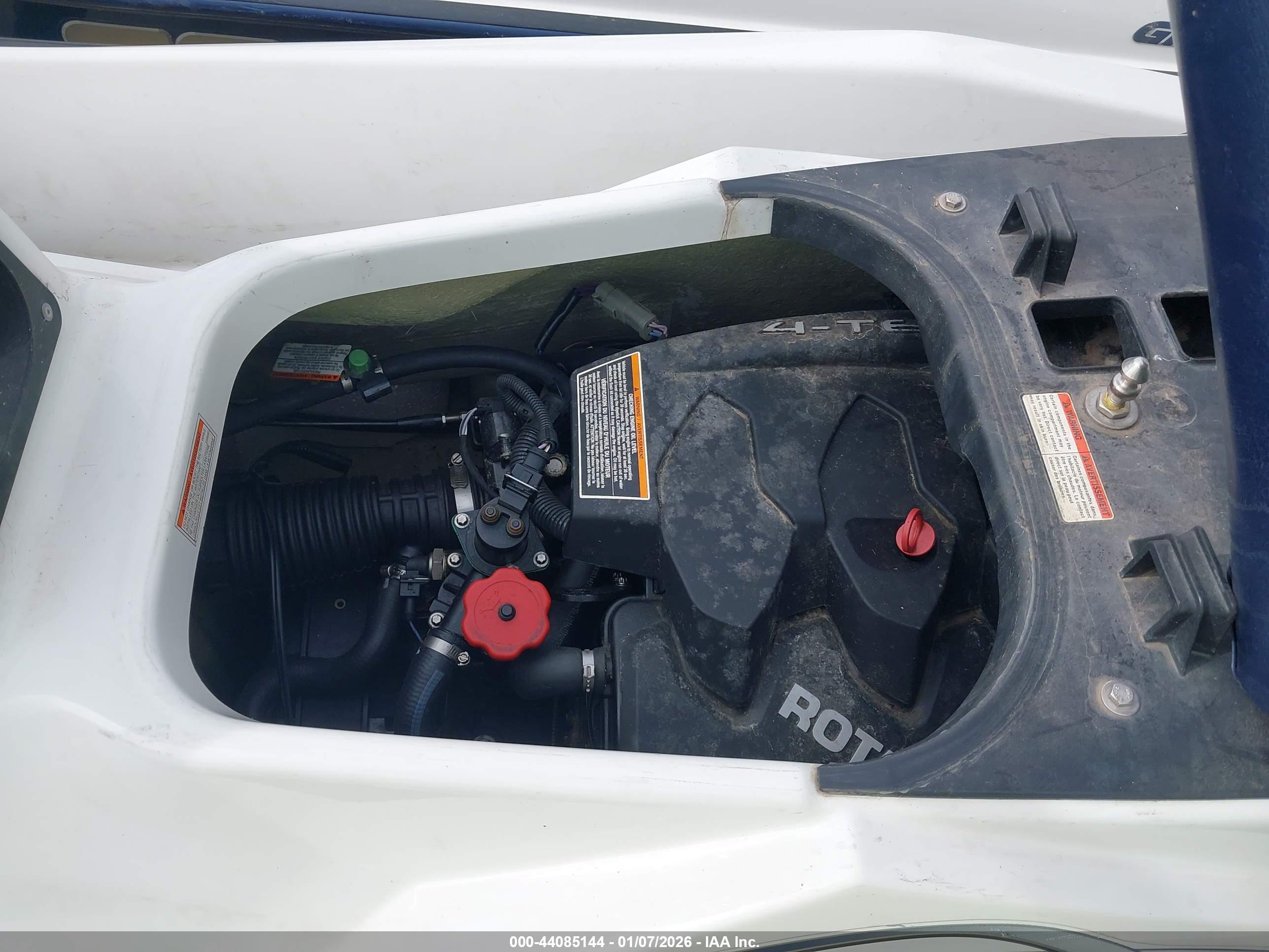 BOMBARDIER SEA-DOO image 10