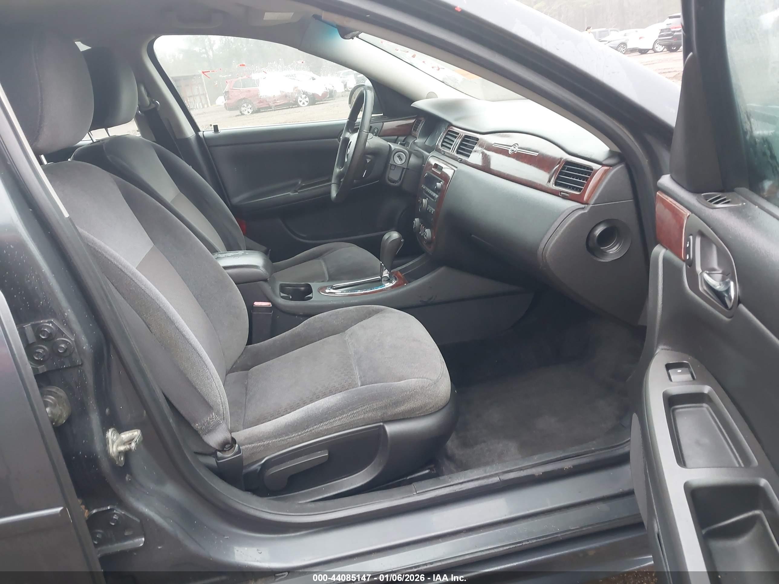 CHEVROLET IMPALA image 5