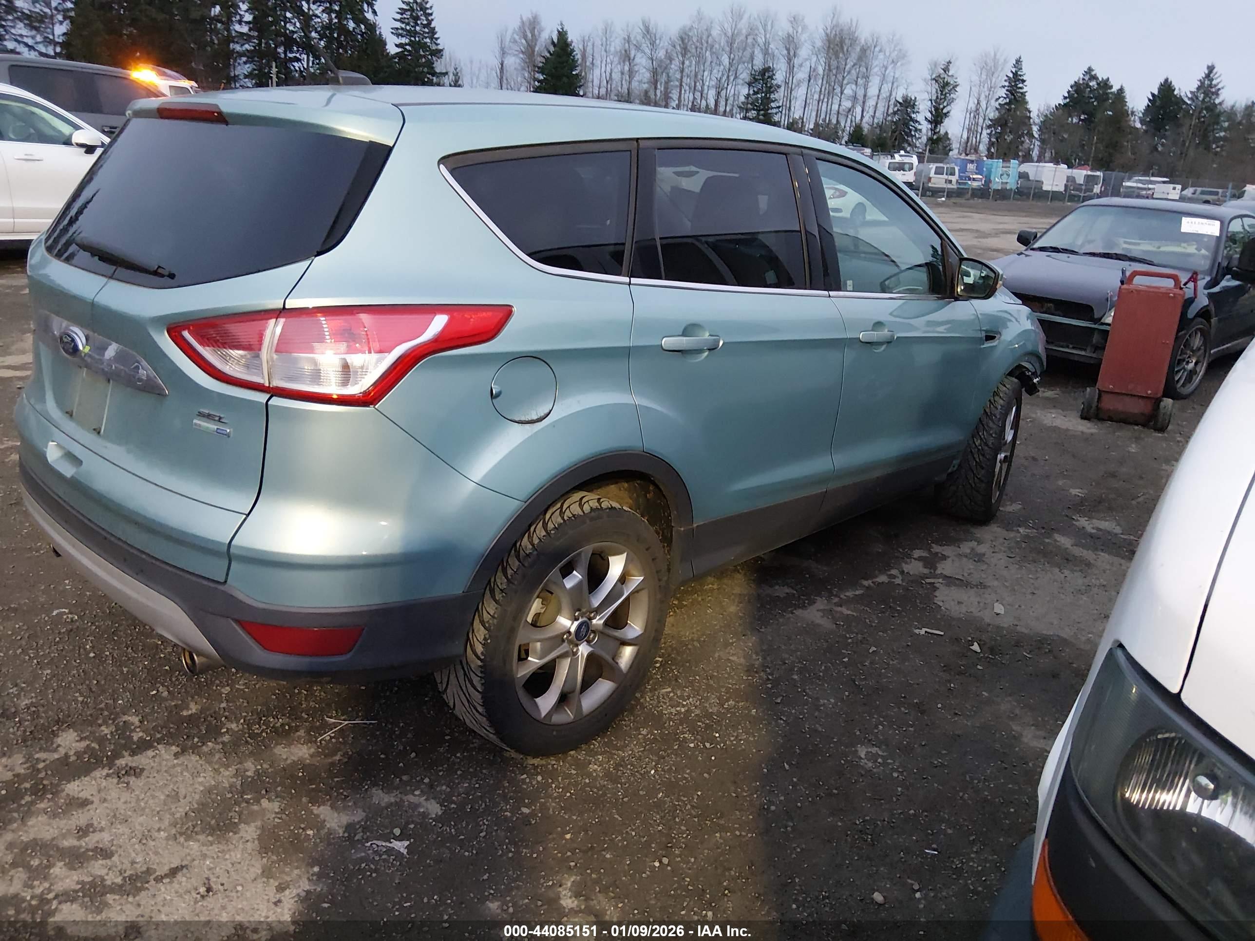 FORD ESCAPE image 4