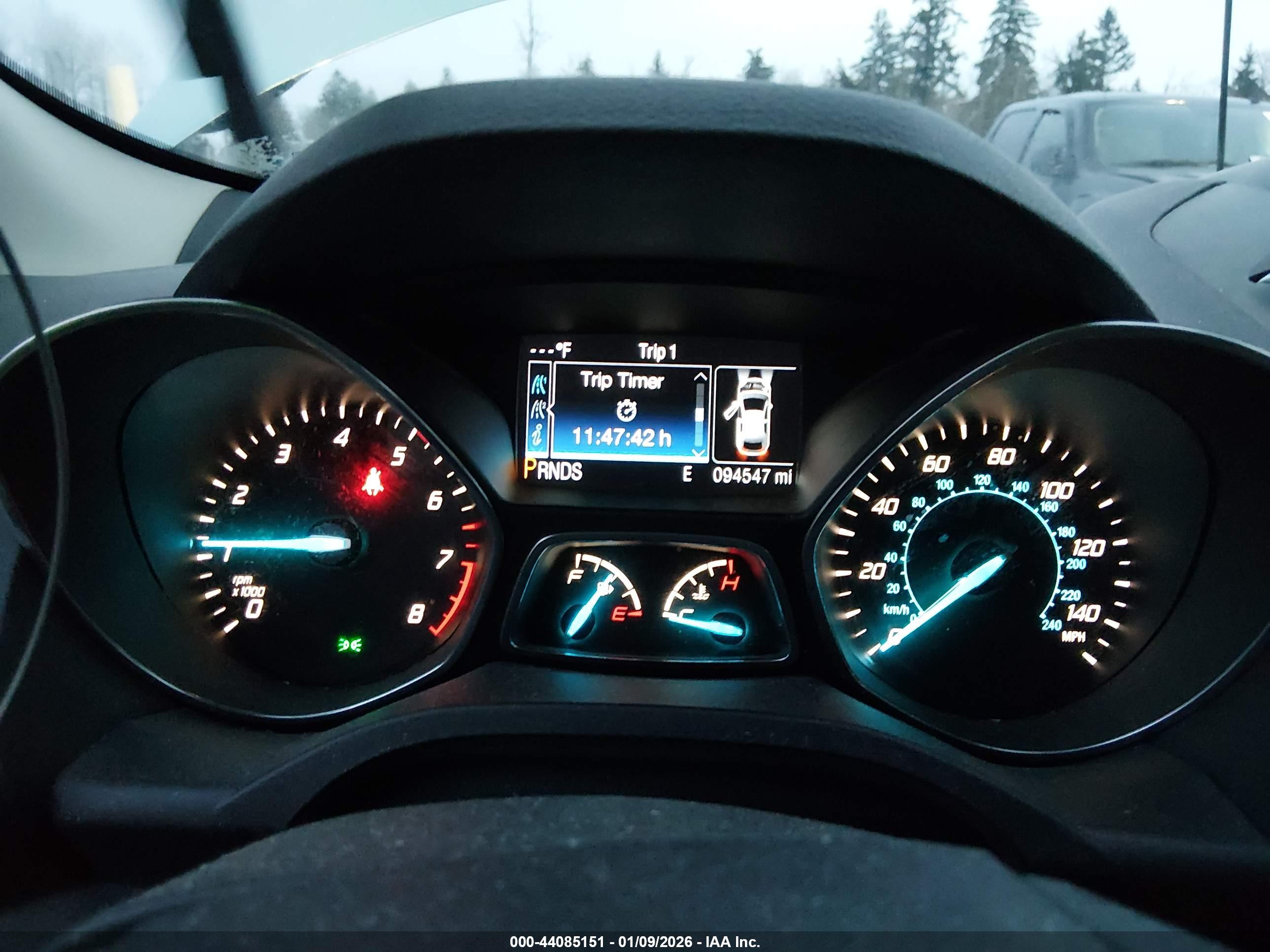 FORD ESCAPE image 7