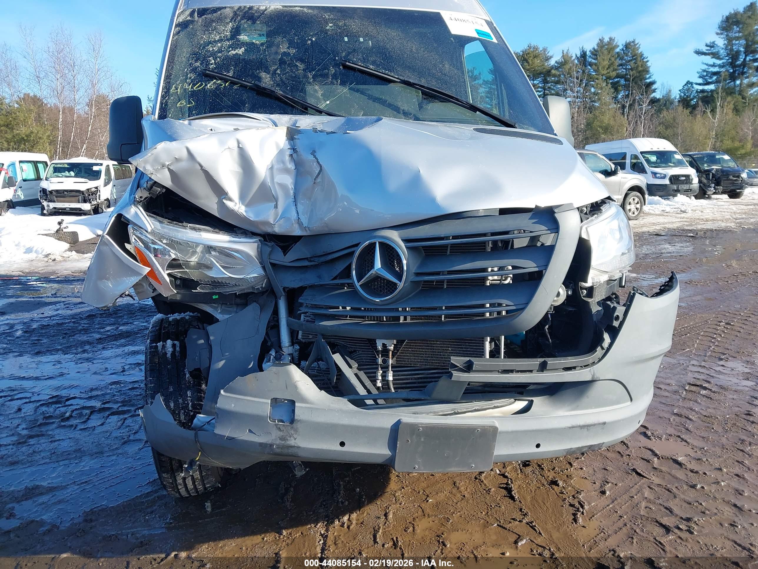 MERCEDES-BENZ SPRINTER image 6