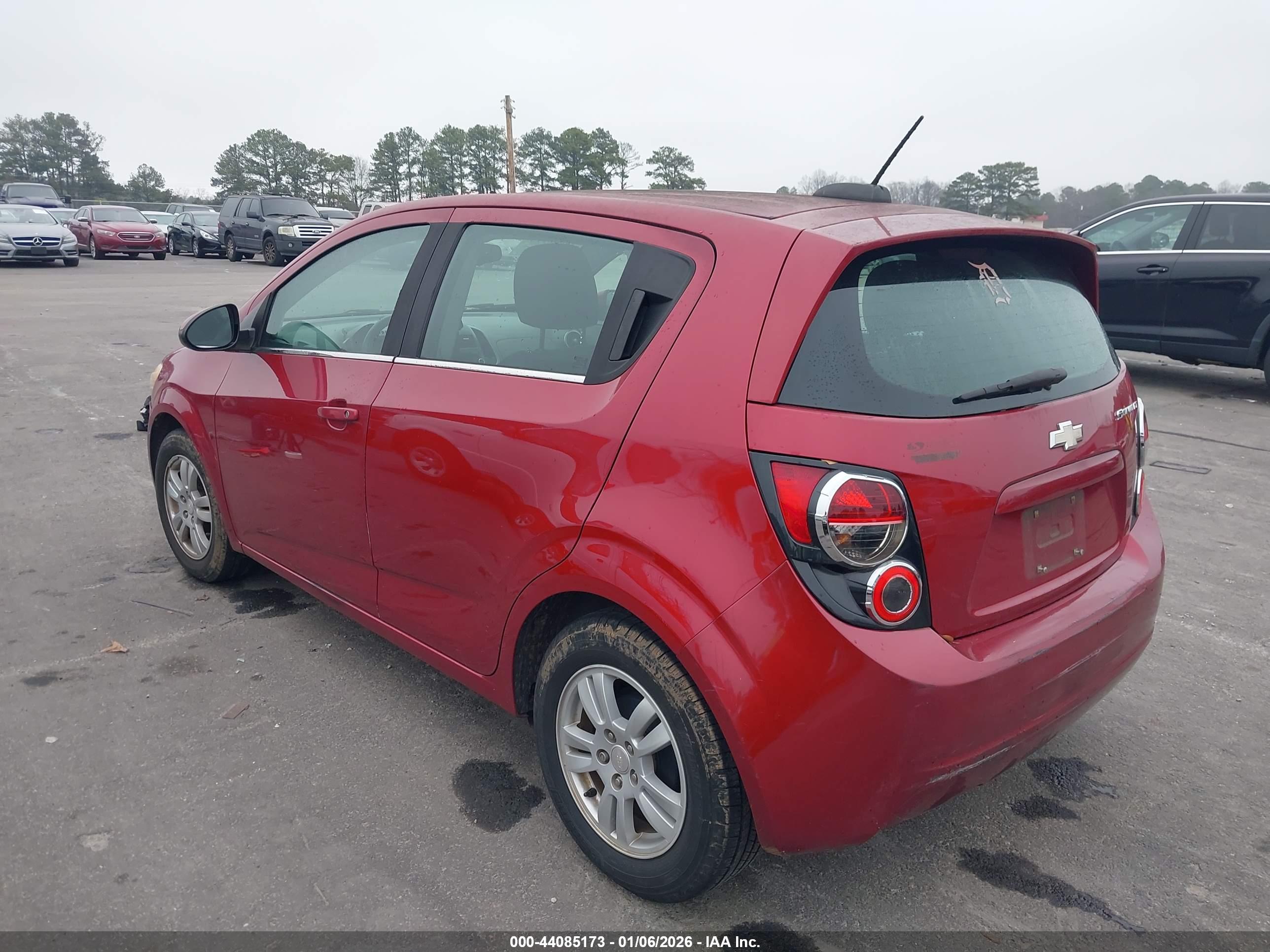 CHEVROLET SONIC image 3