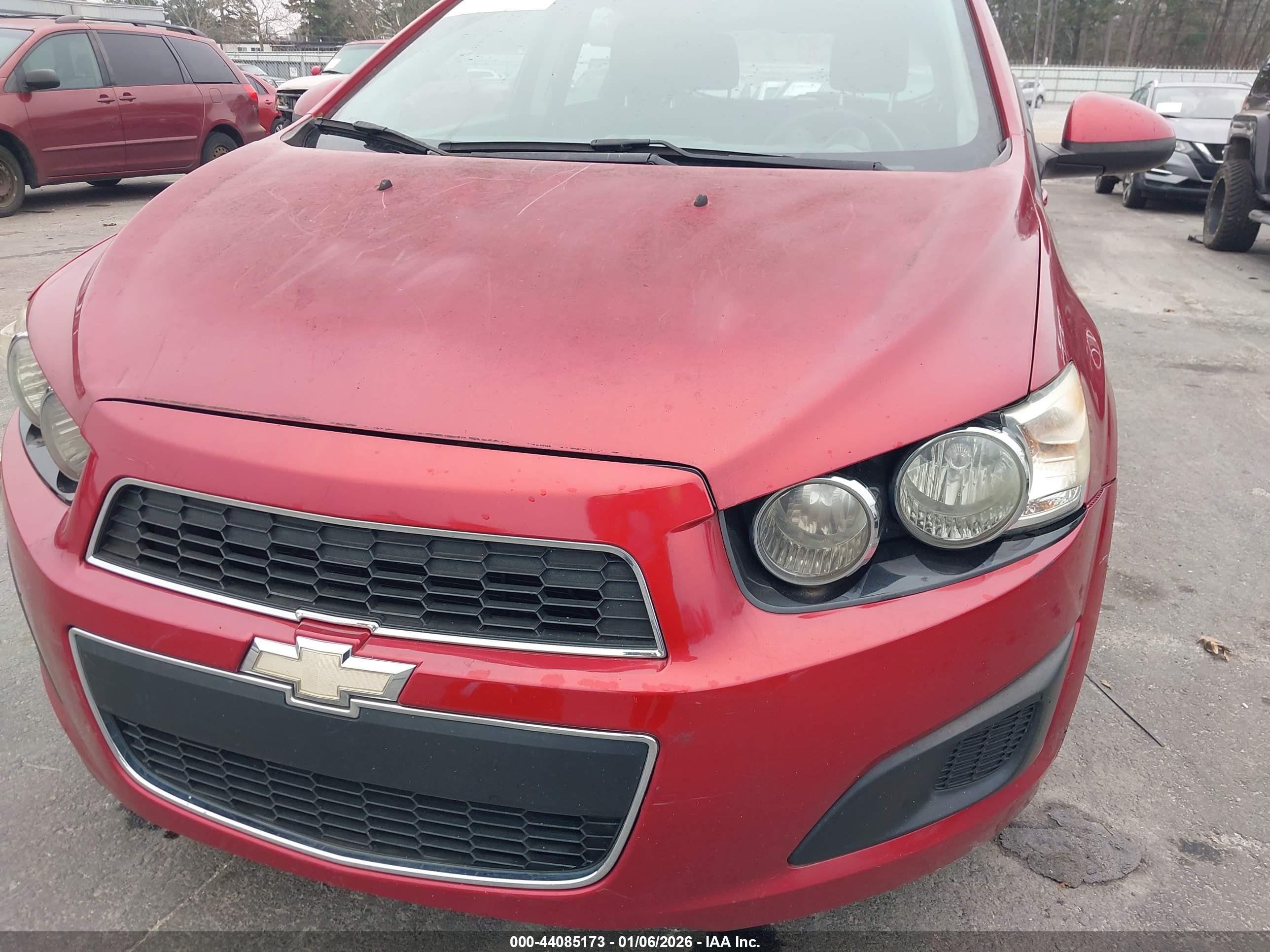 CHEVROLET SONIC image 6