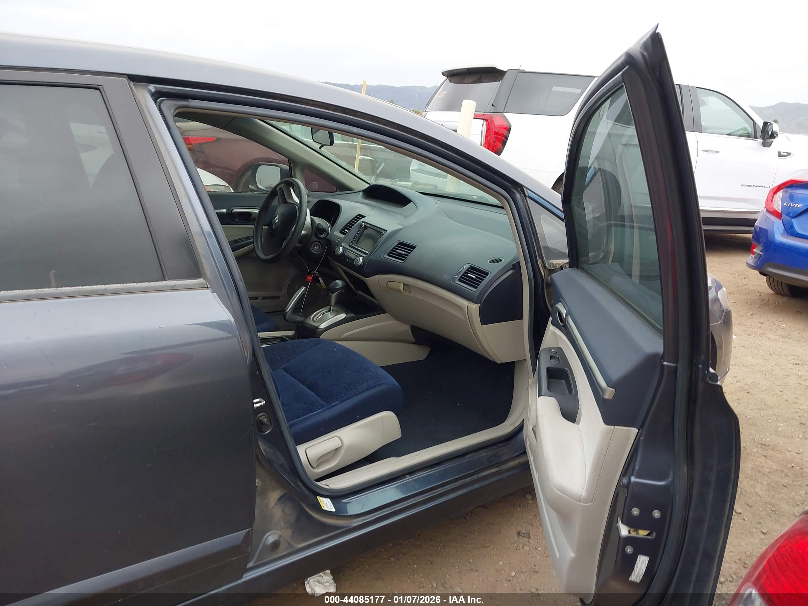 HONDA CIVIC image 5