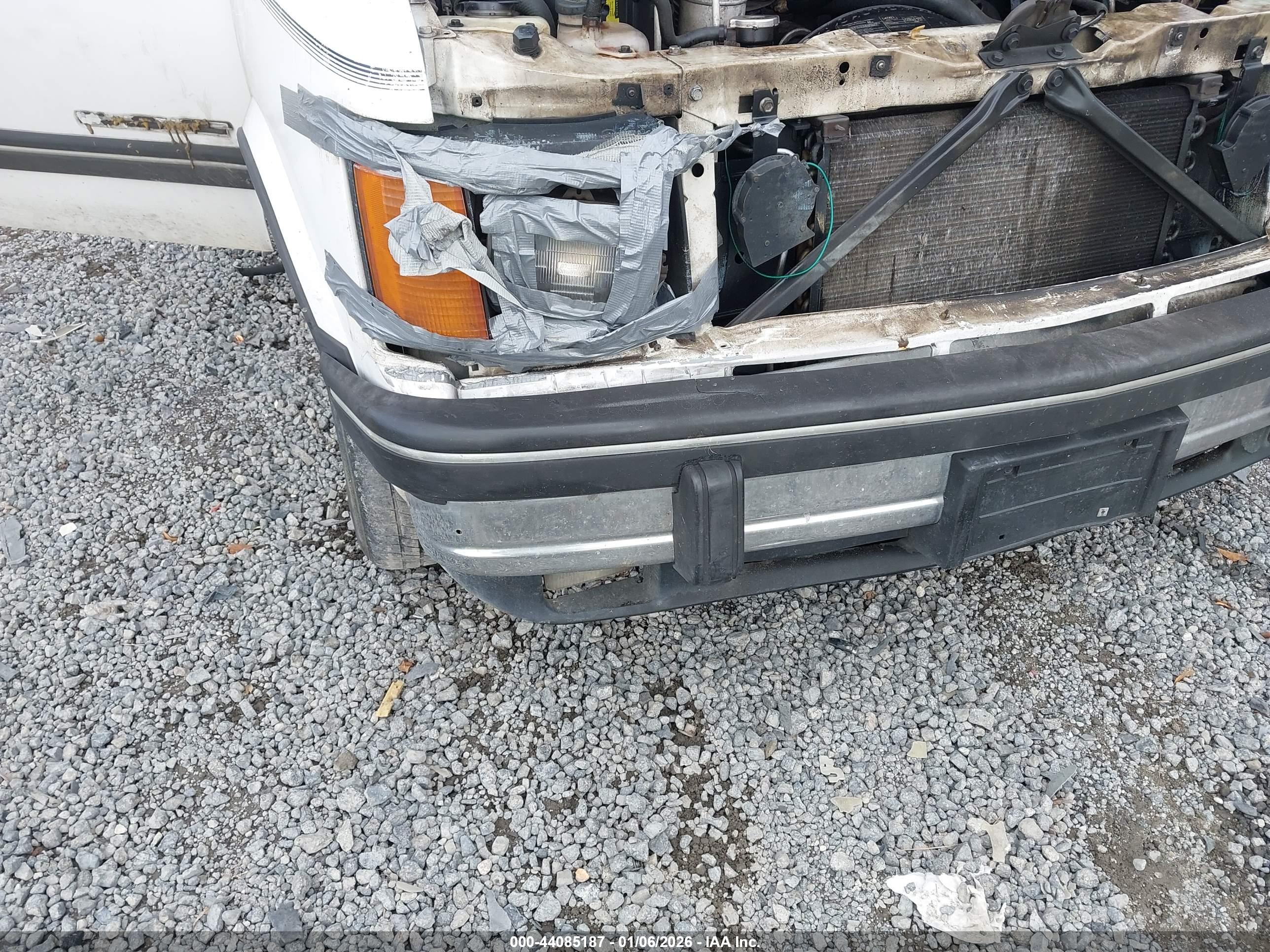 GMC SAFARI image 6