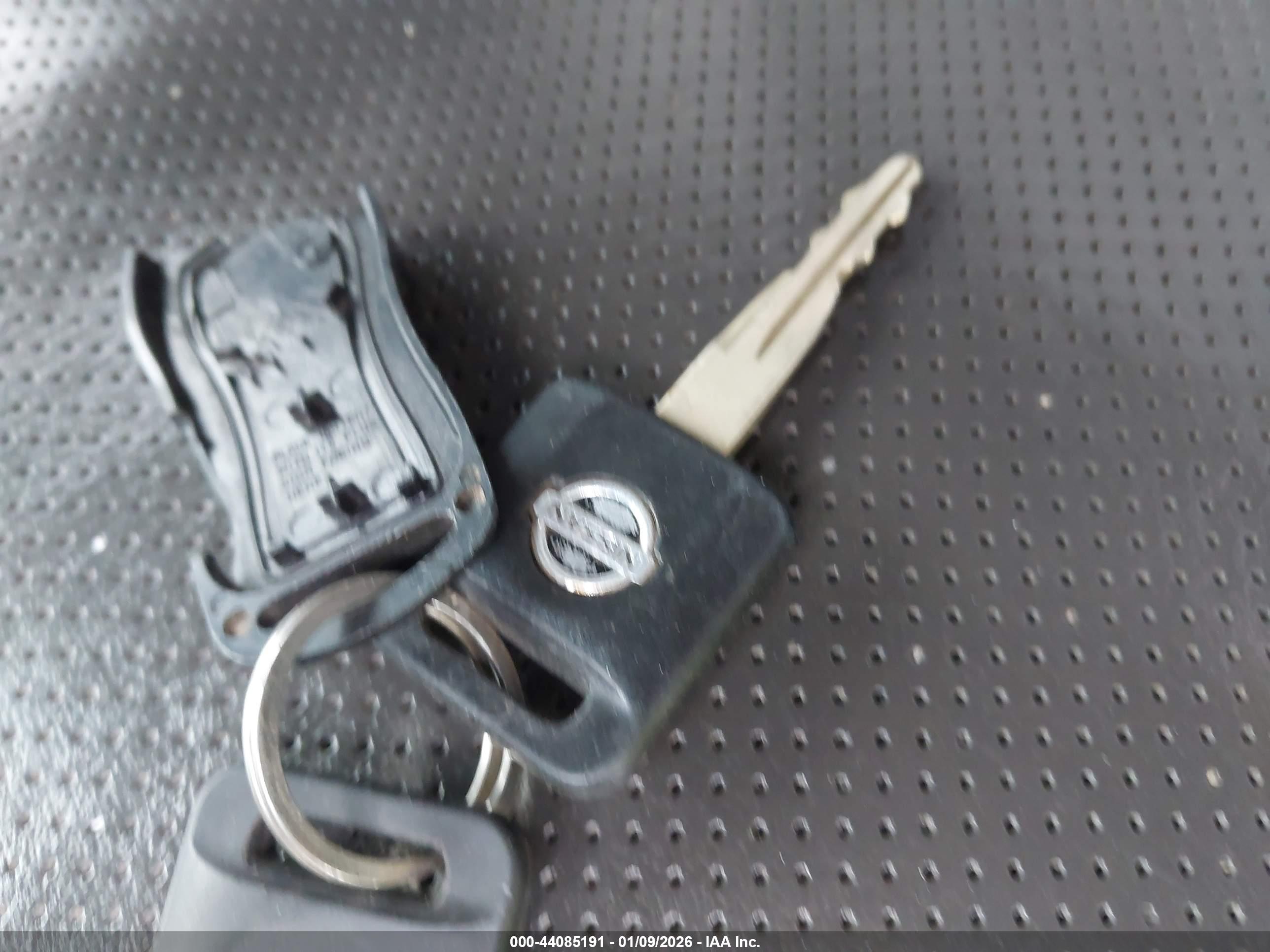NISSAN FRONTIER image 11