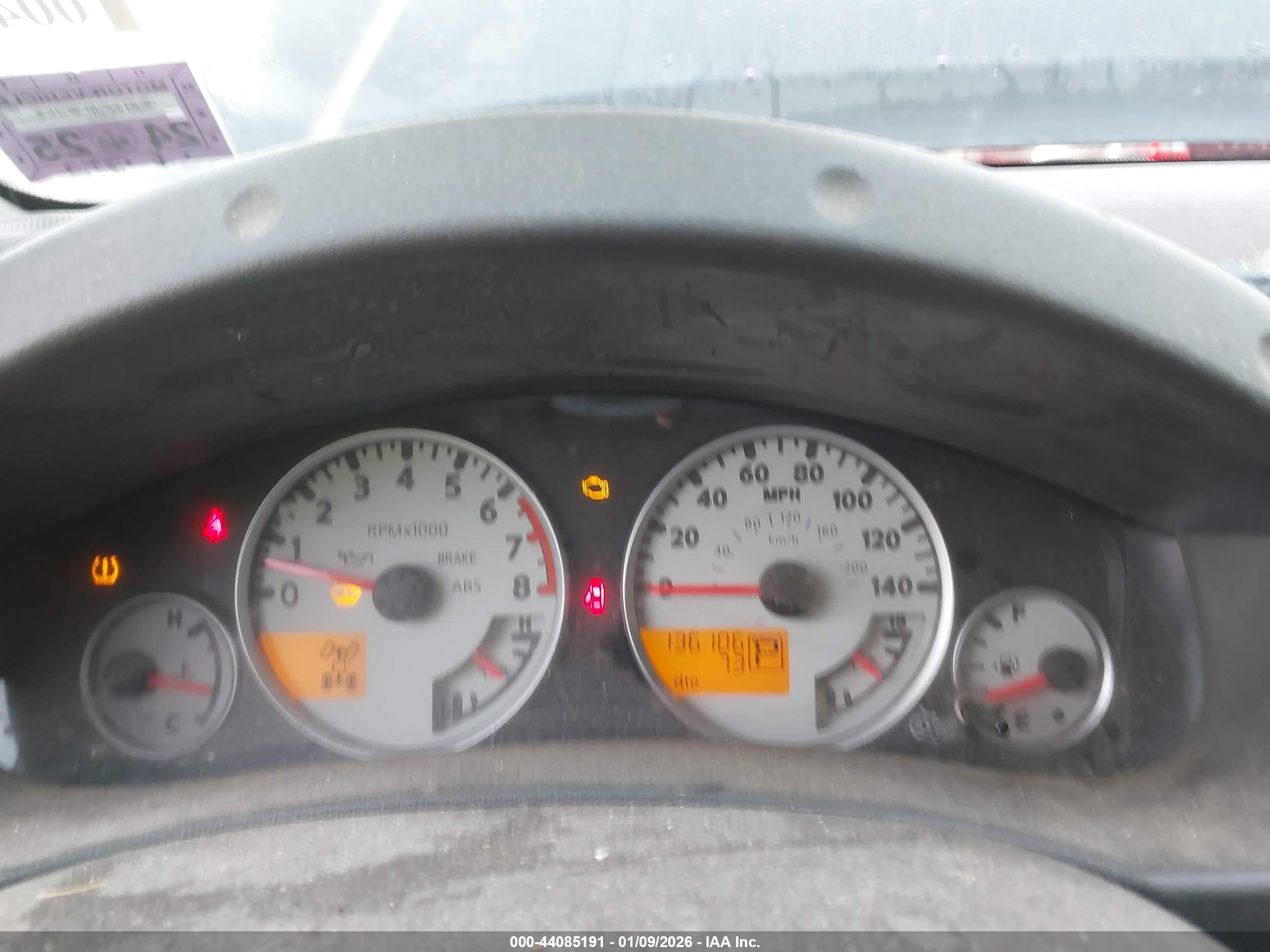 NISSAN FRONTIER image 7