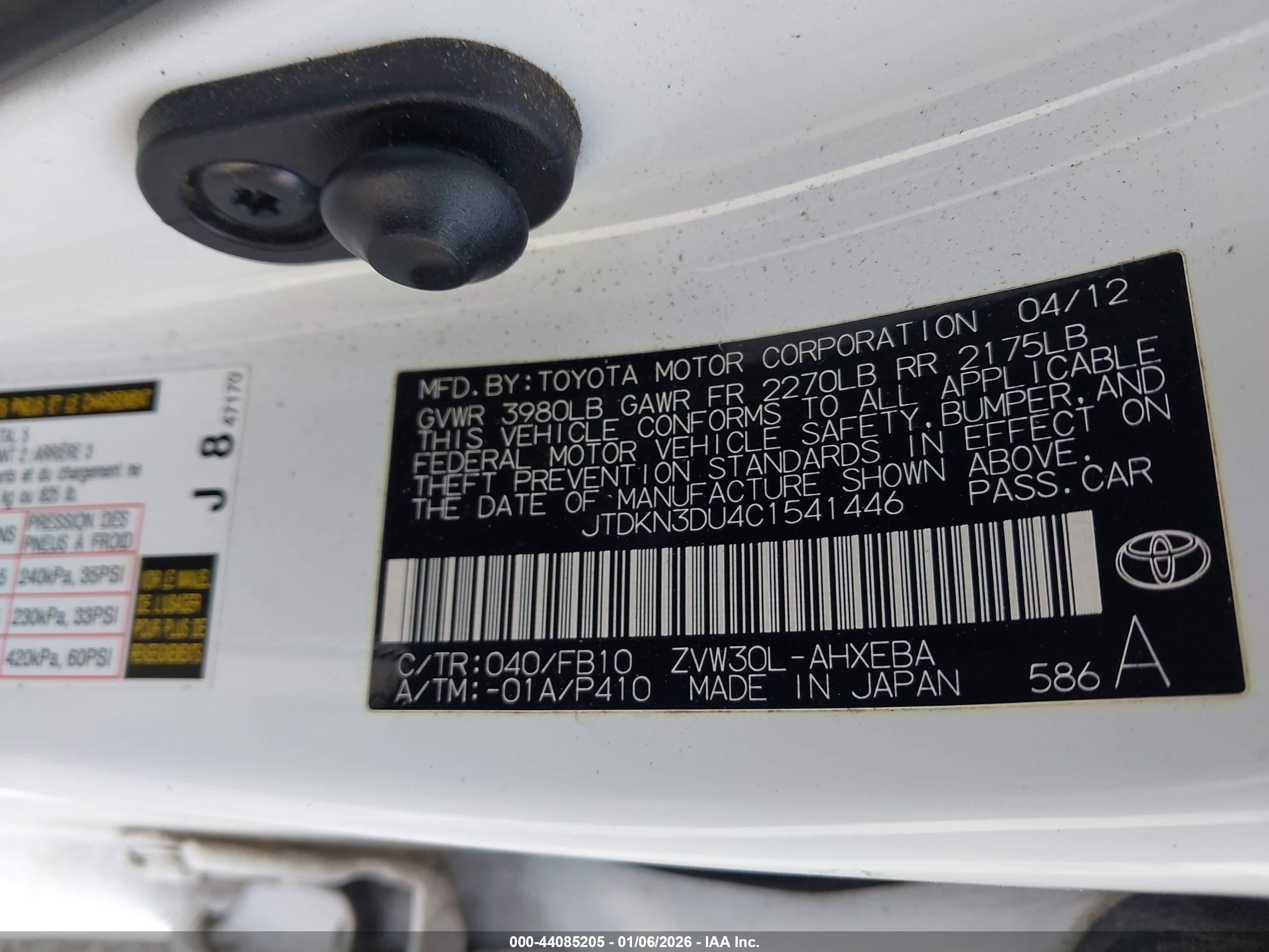 TOYOTA PRIUS image 9