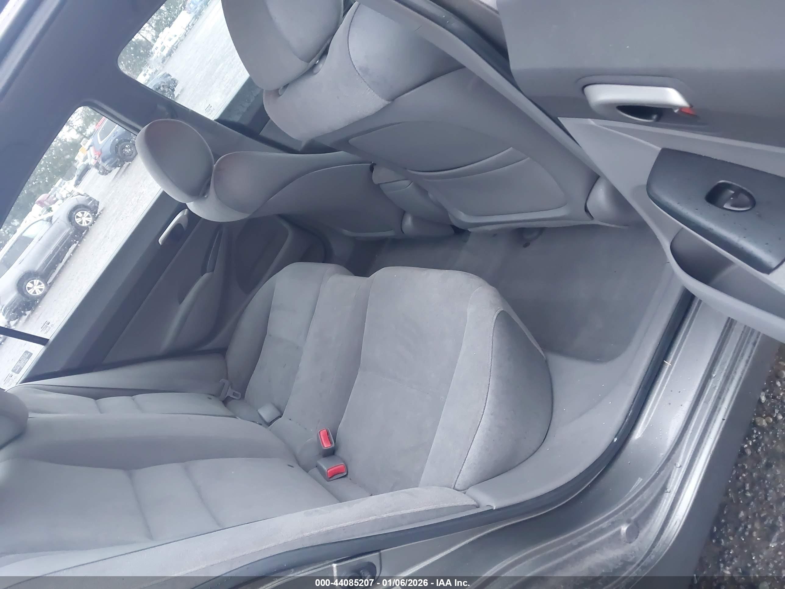 HONDA CIVIC image 8