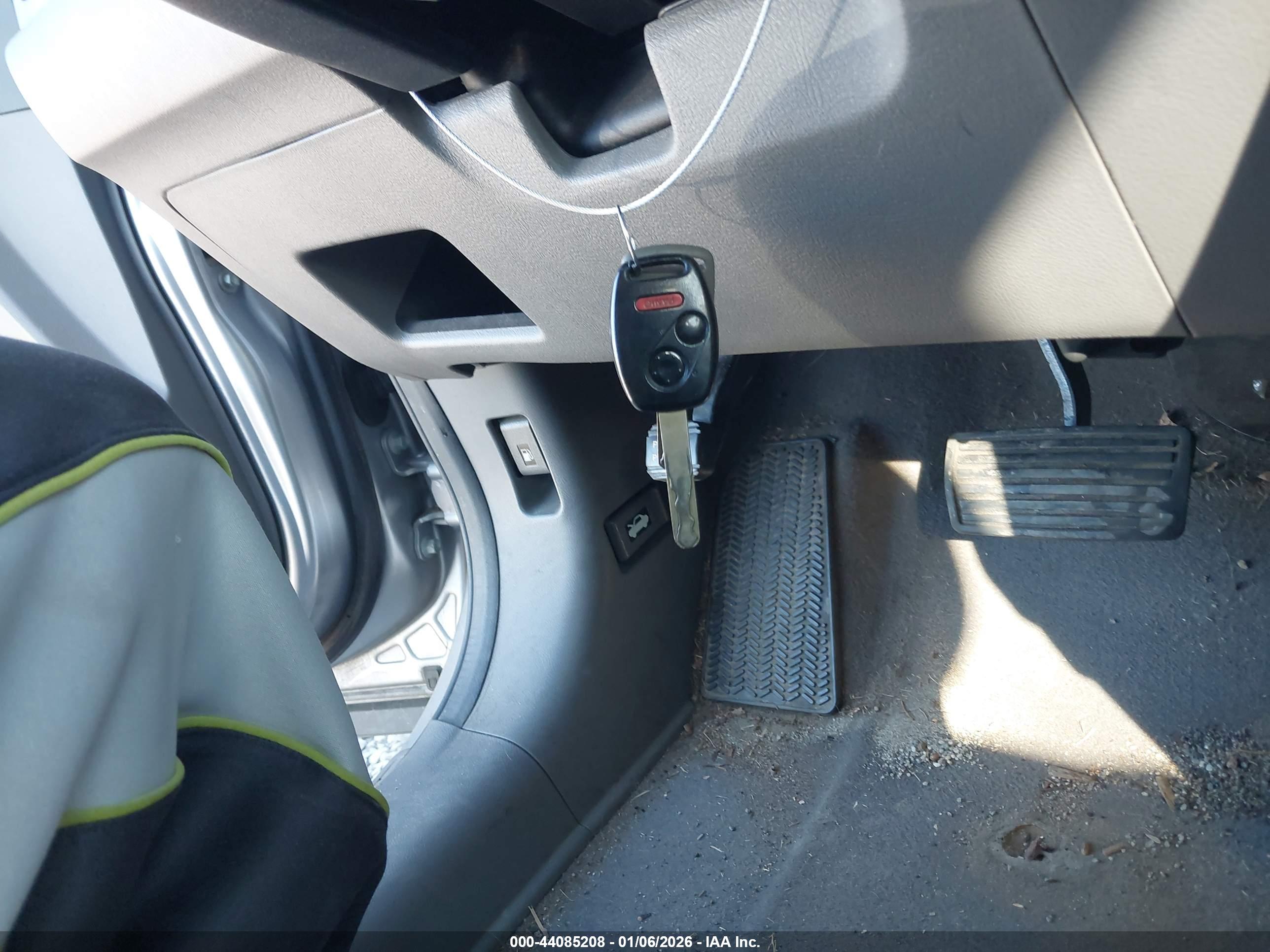 HONDA CR-V image 11
