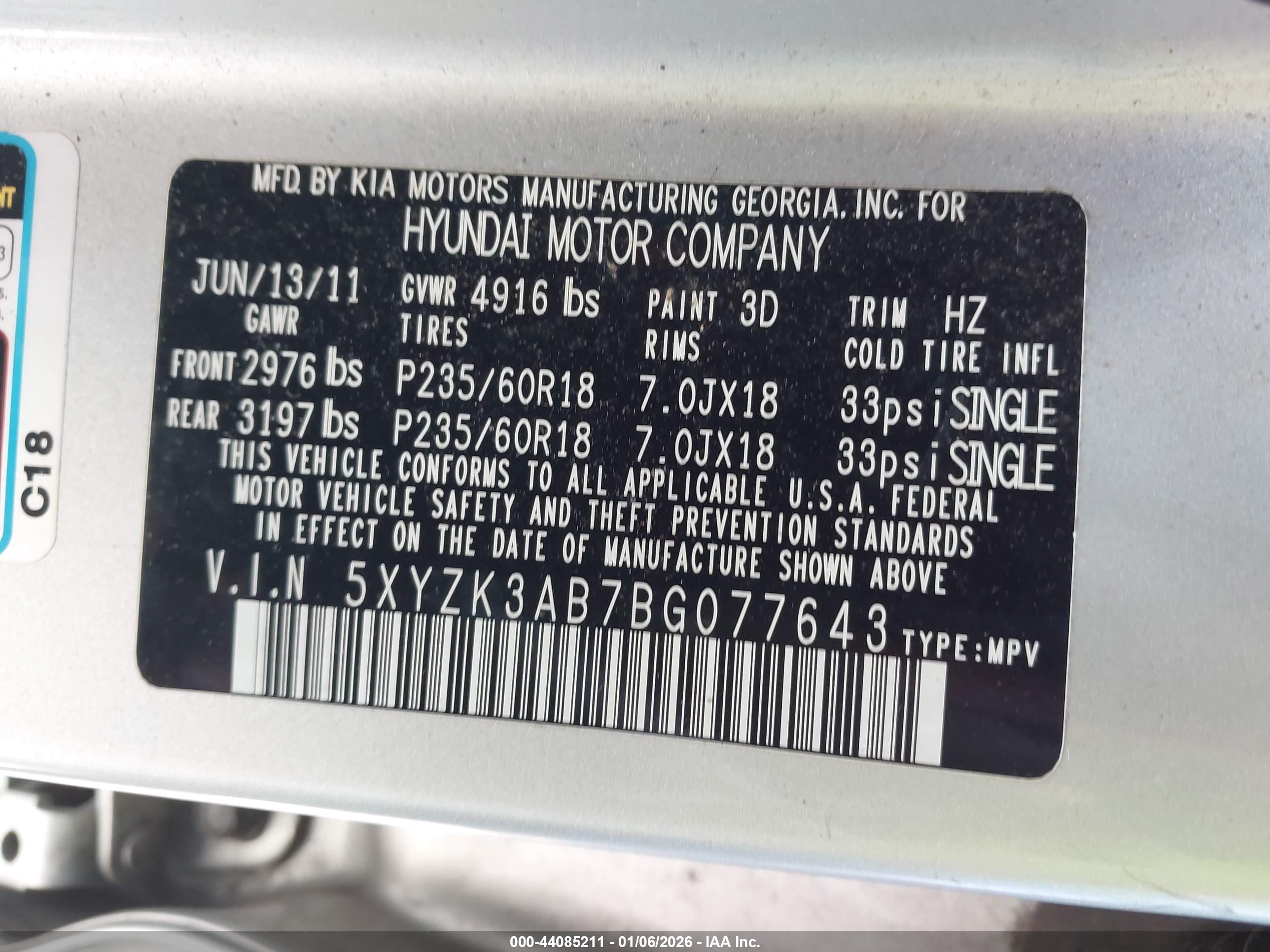 HYUNDAI SANTA image 9