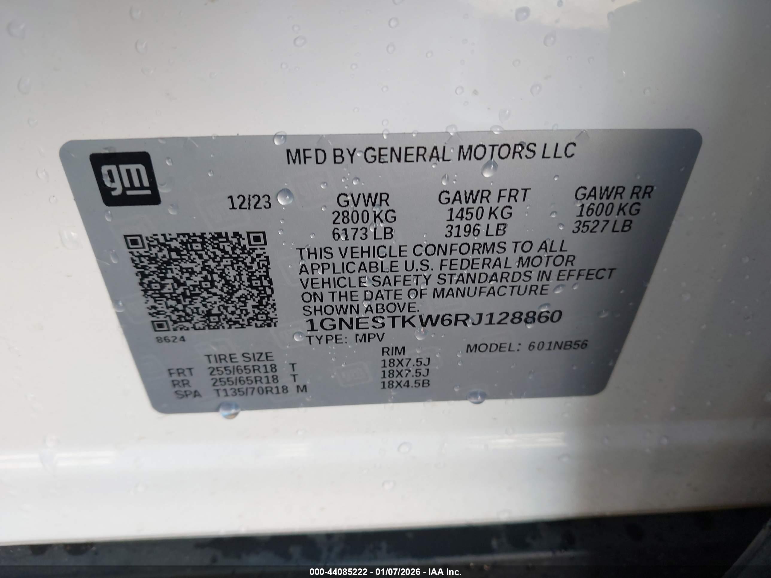CHEVROLET TRAVERSE image 9