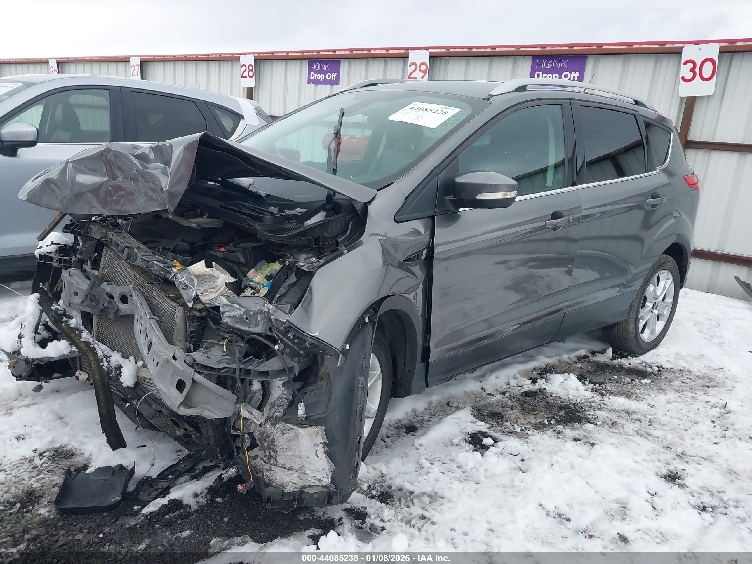 FORD ESCAPE image 2