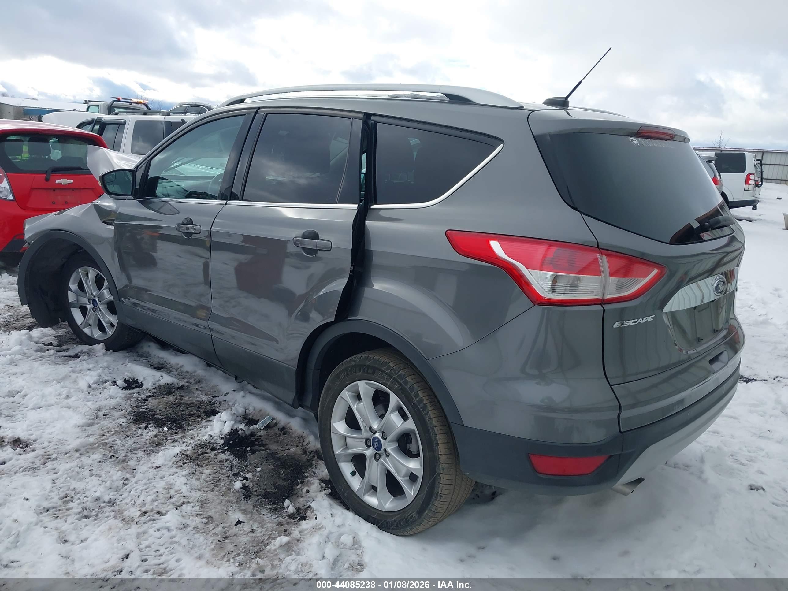 FORD ESCAPE image 3