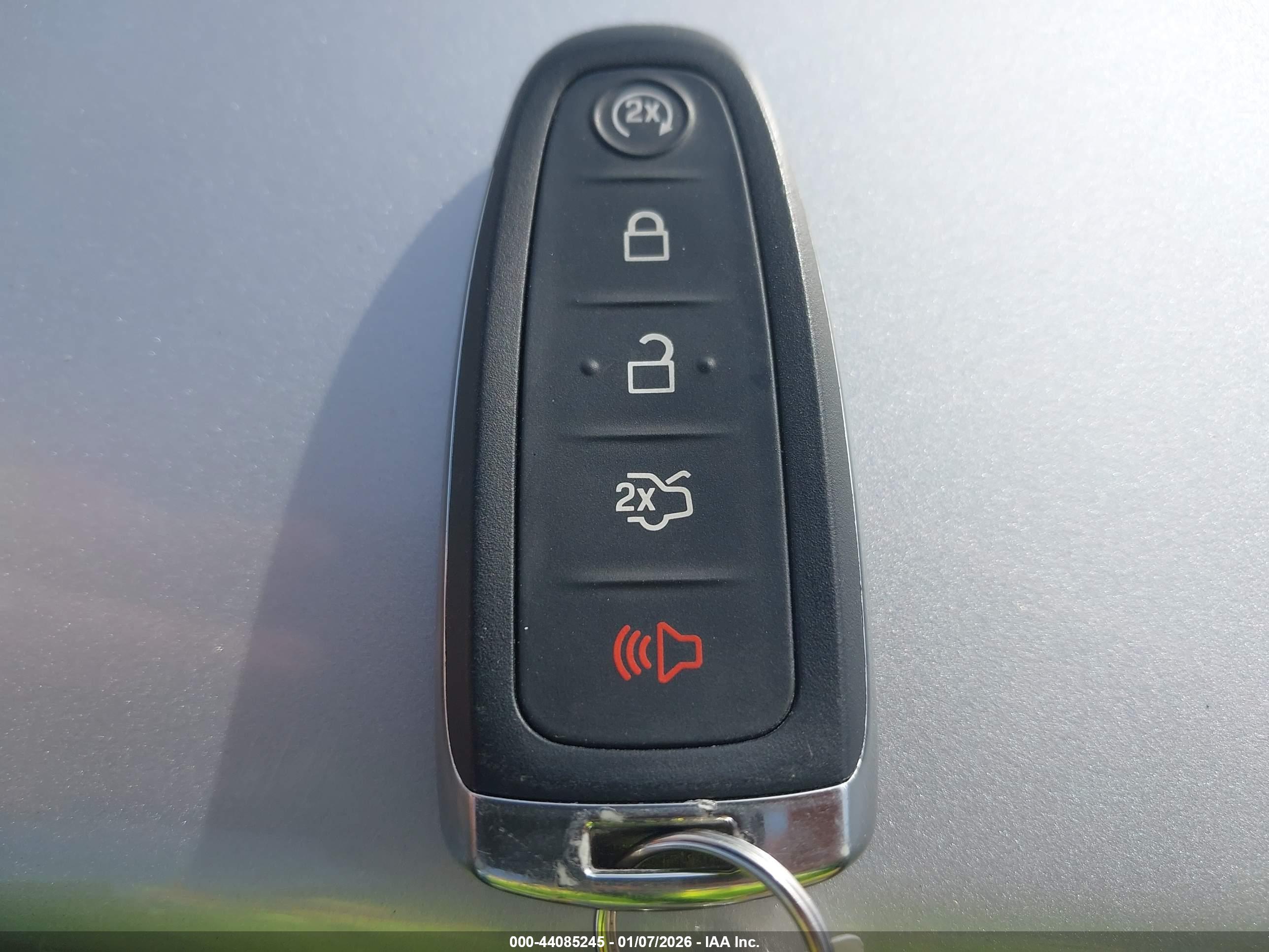 FORD ESCAPE image 11