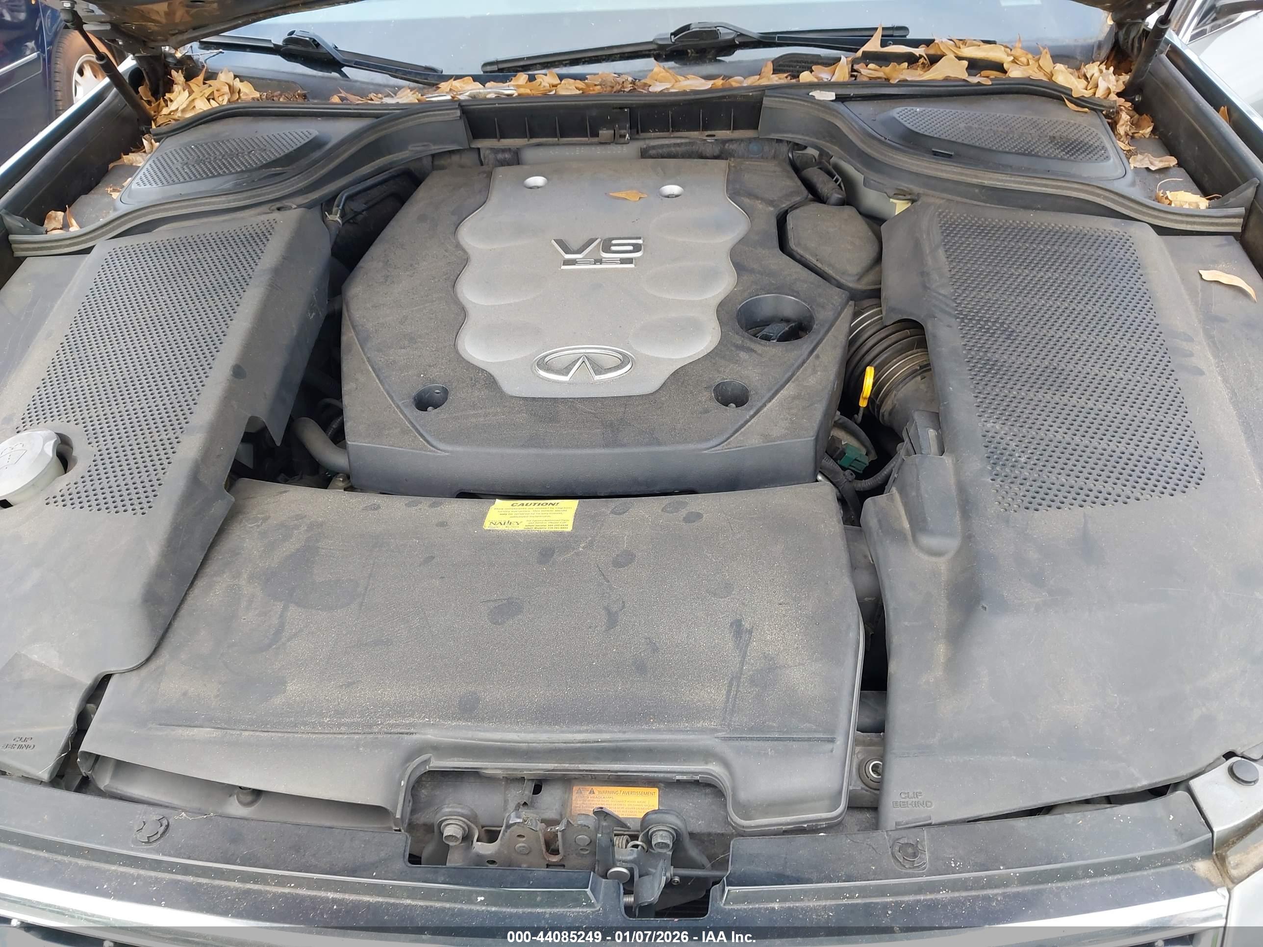 INFINITI M35 image 10