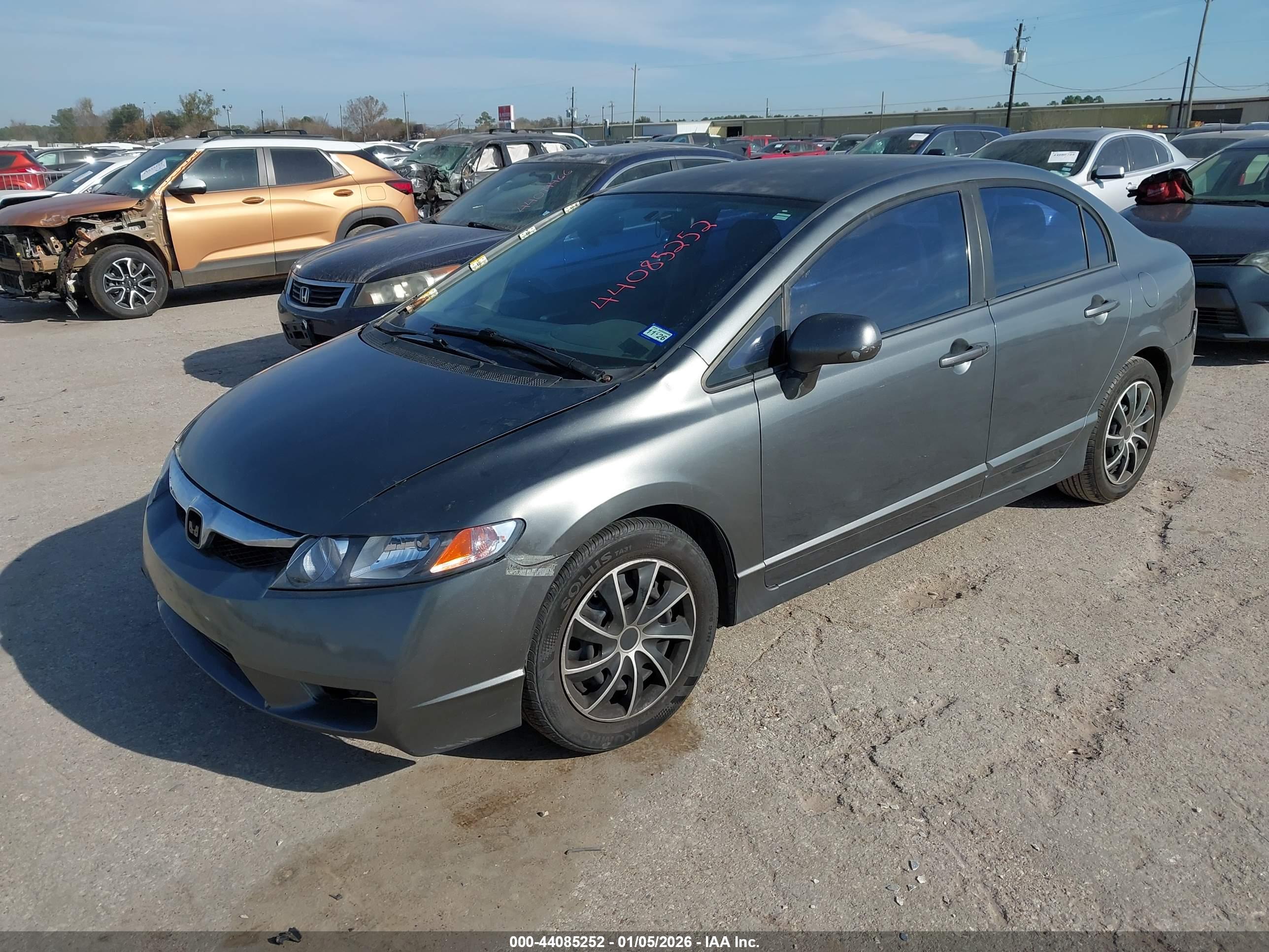 HONDA CIVIC image 2