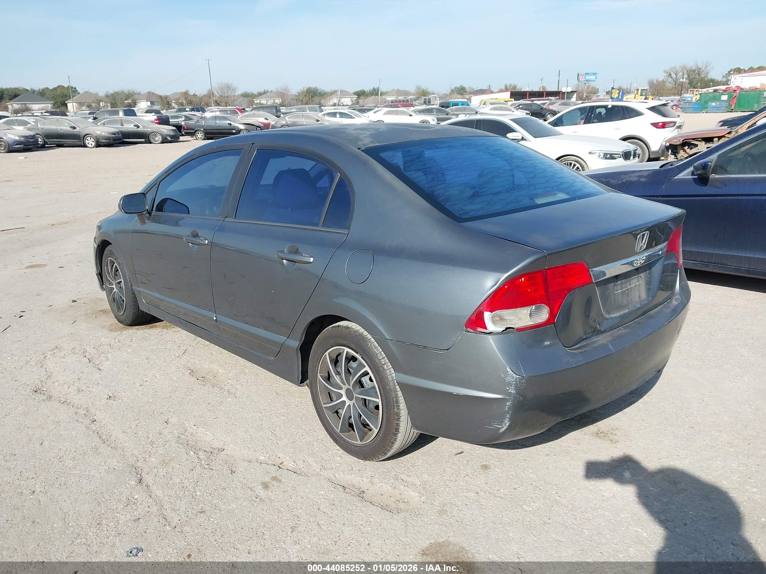 HONDA CIVIC image 3